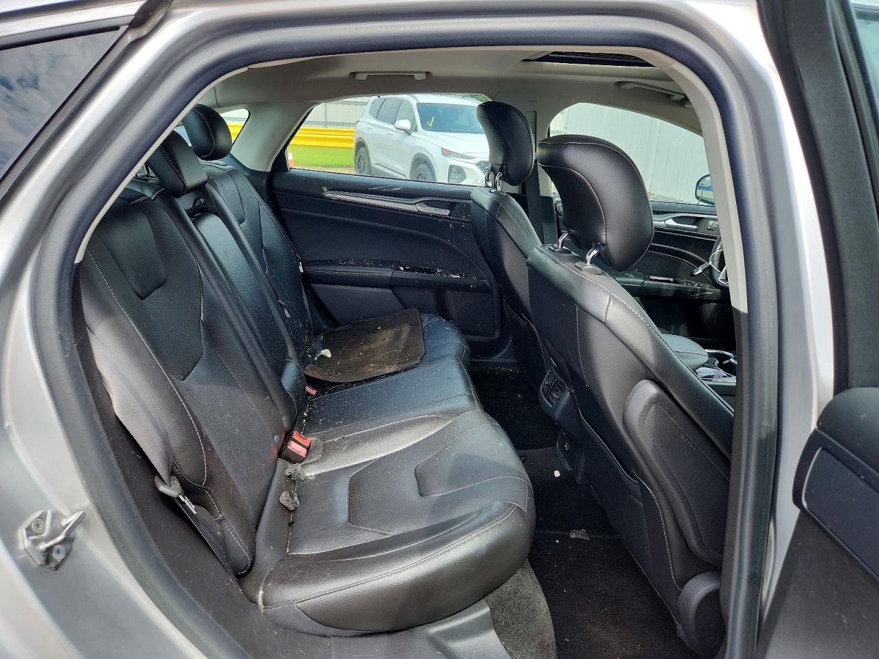 2014 Ford Fusion Titanium Silver vin: 3FA6P0K94ER285574