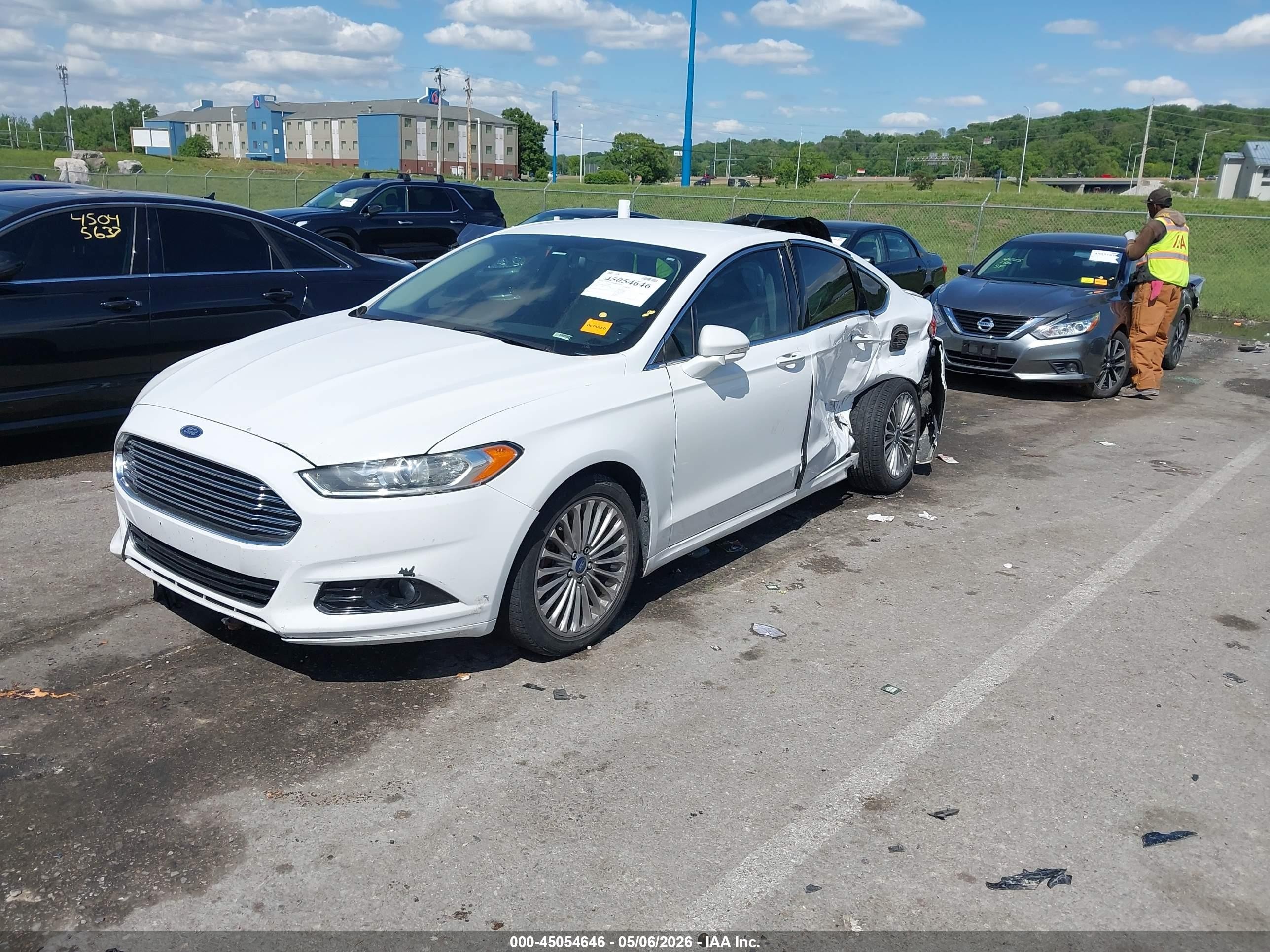 2015 Ford Fusion Titanium White vin: 3FA6P0K94FR138446