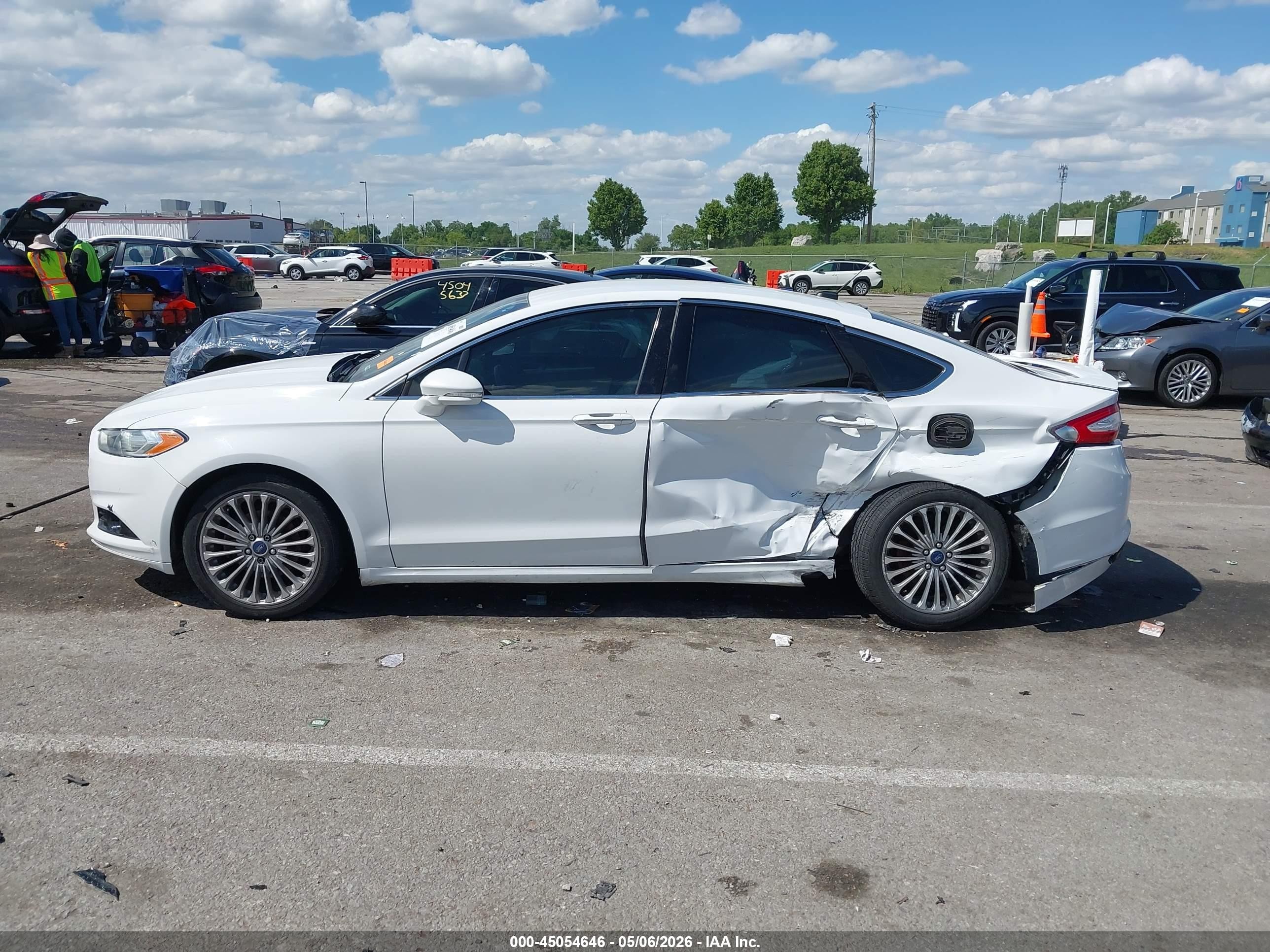 2015 Ford Fusion Titanium White vin: 3FA6P0K94FR138446