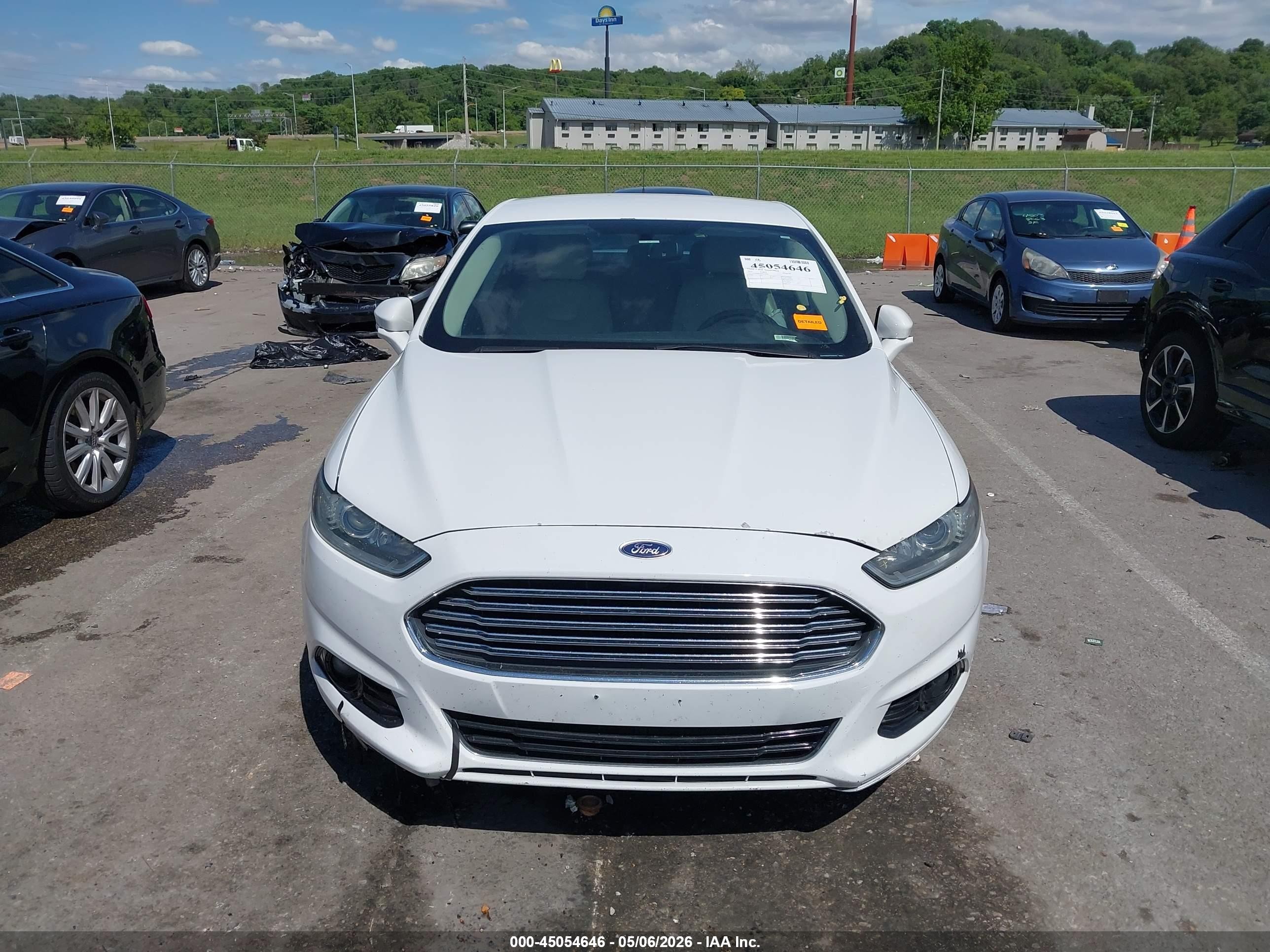2015 Ford Fusion Titanium White vin: 3FA6P0K94FR138446