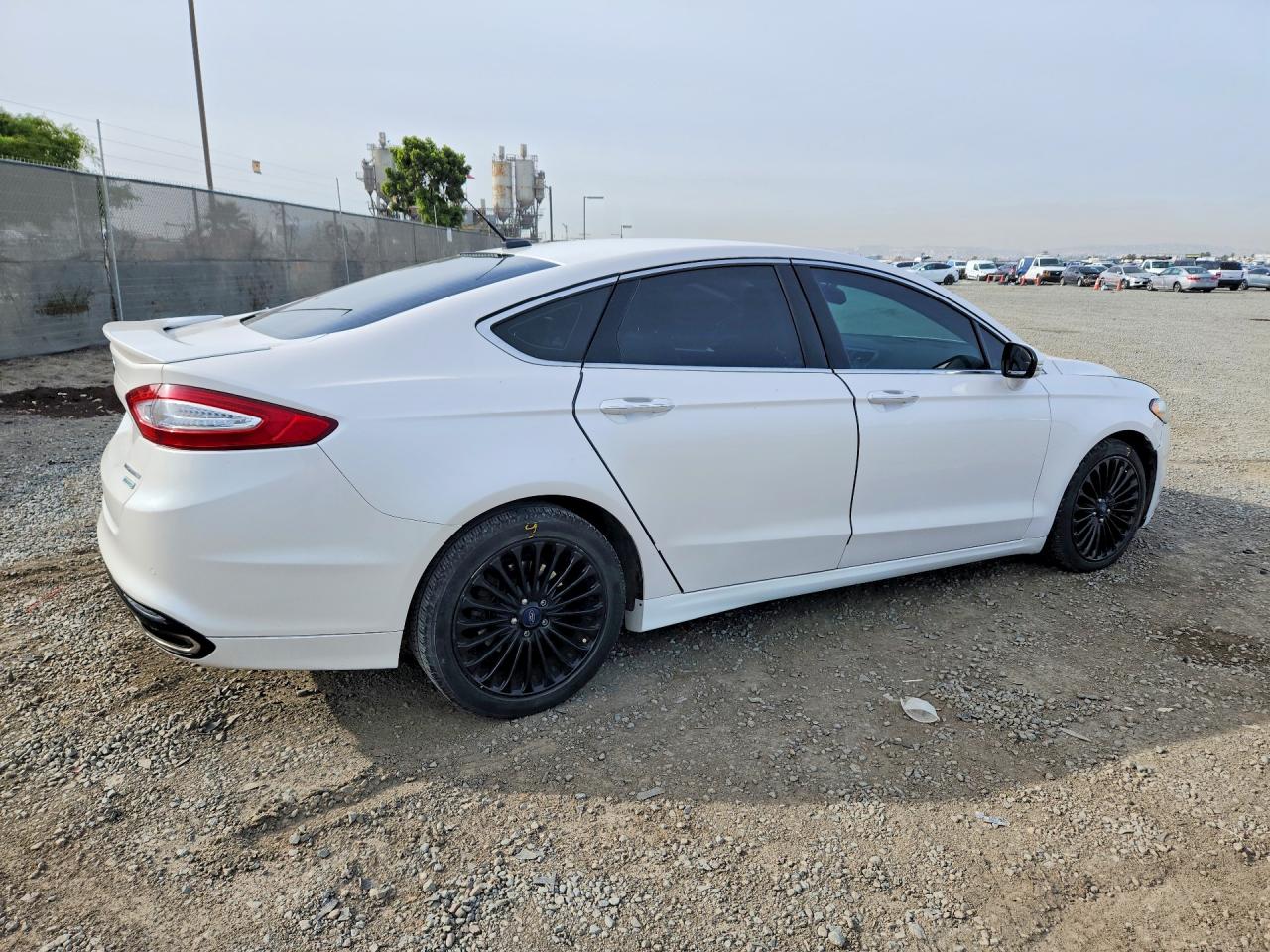 2015 Ford Fusion S Fwd White vin: 3FA6P0K94FR140973