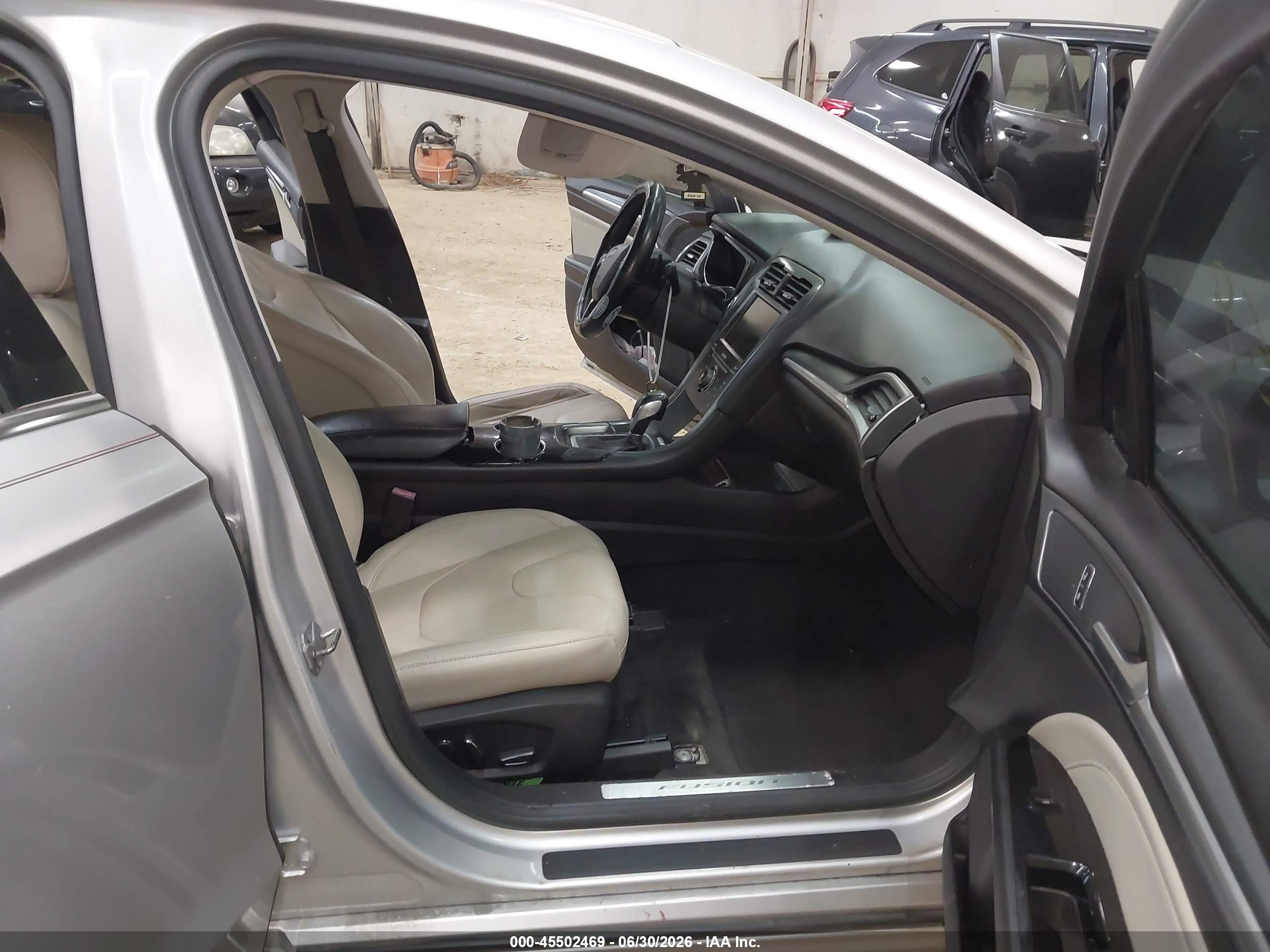 2015 Ford Fusion Titanium Silver vin: 3FA6P0K94FR310426