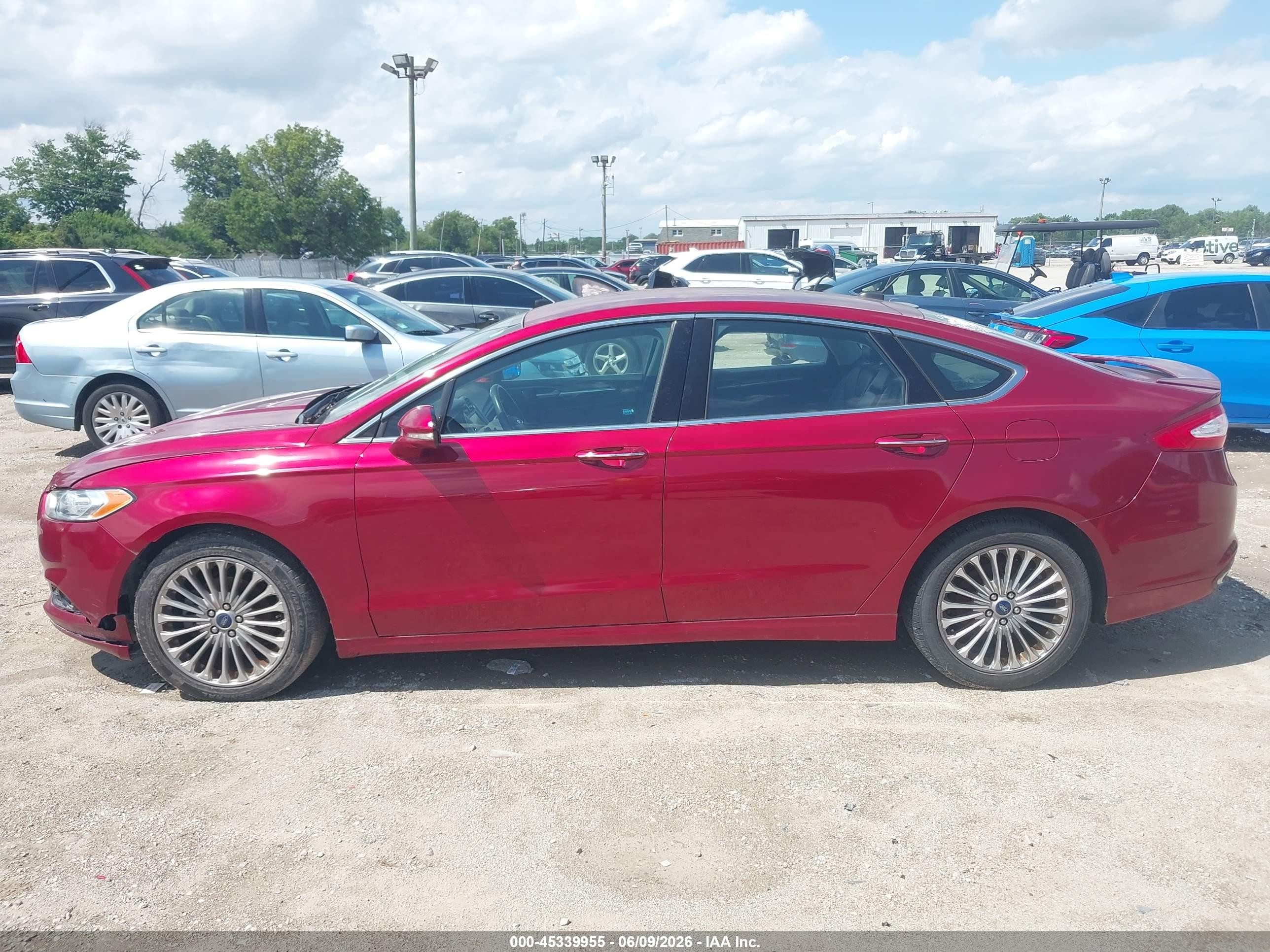 2016 Ford Fusion Titanium Red vin: 3FA6P0K94GR135760