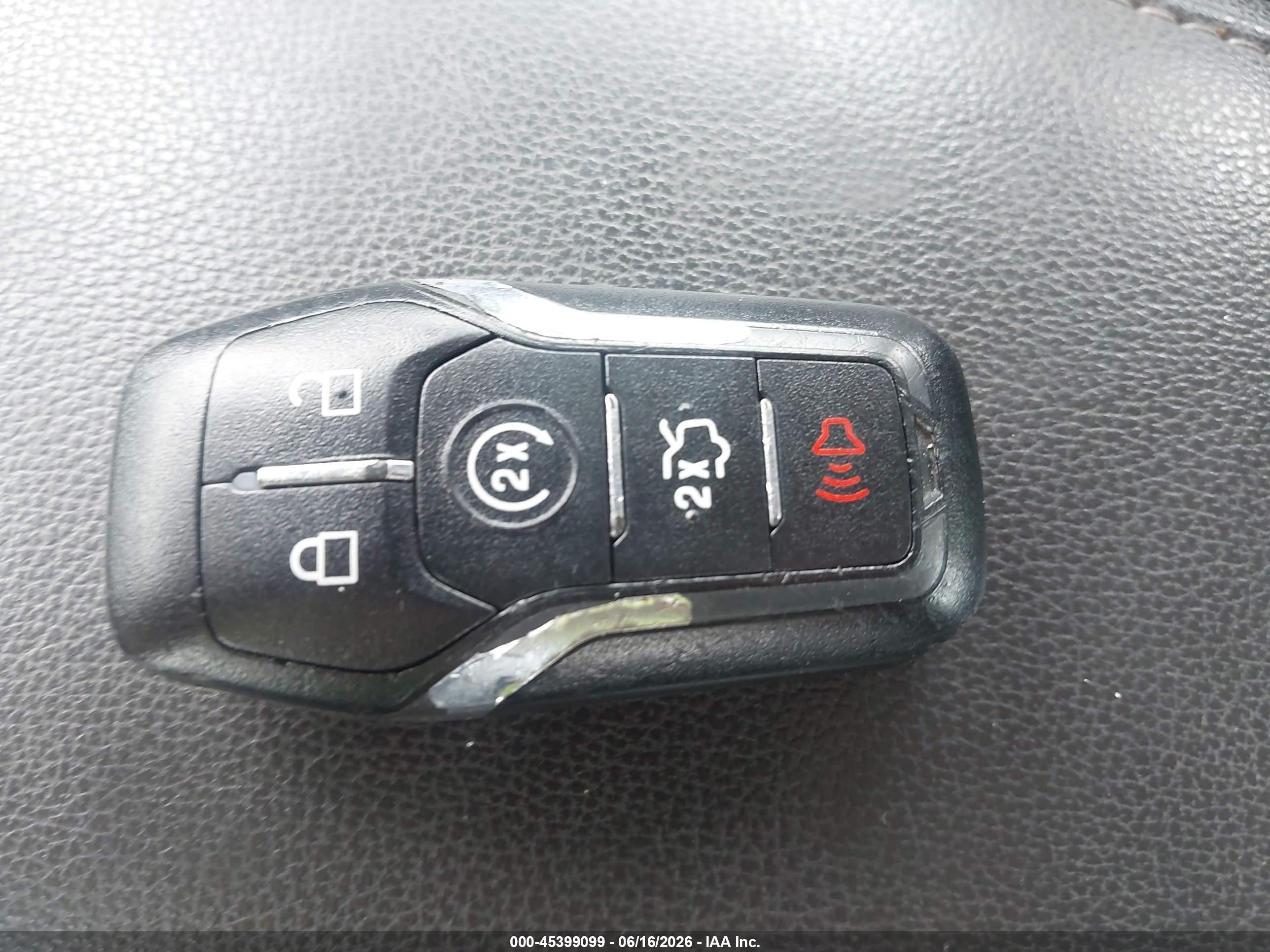2013 Ford Fusion Titanium Red vin: 3FA6P0K95DR172179
