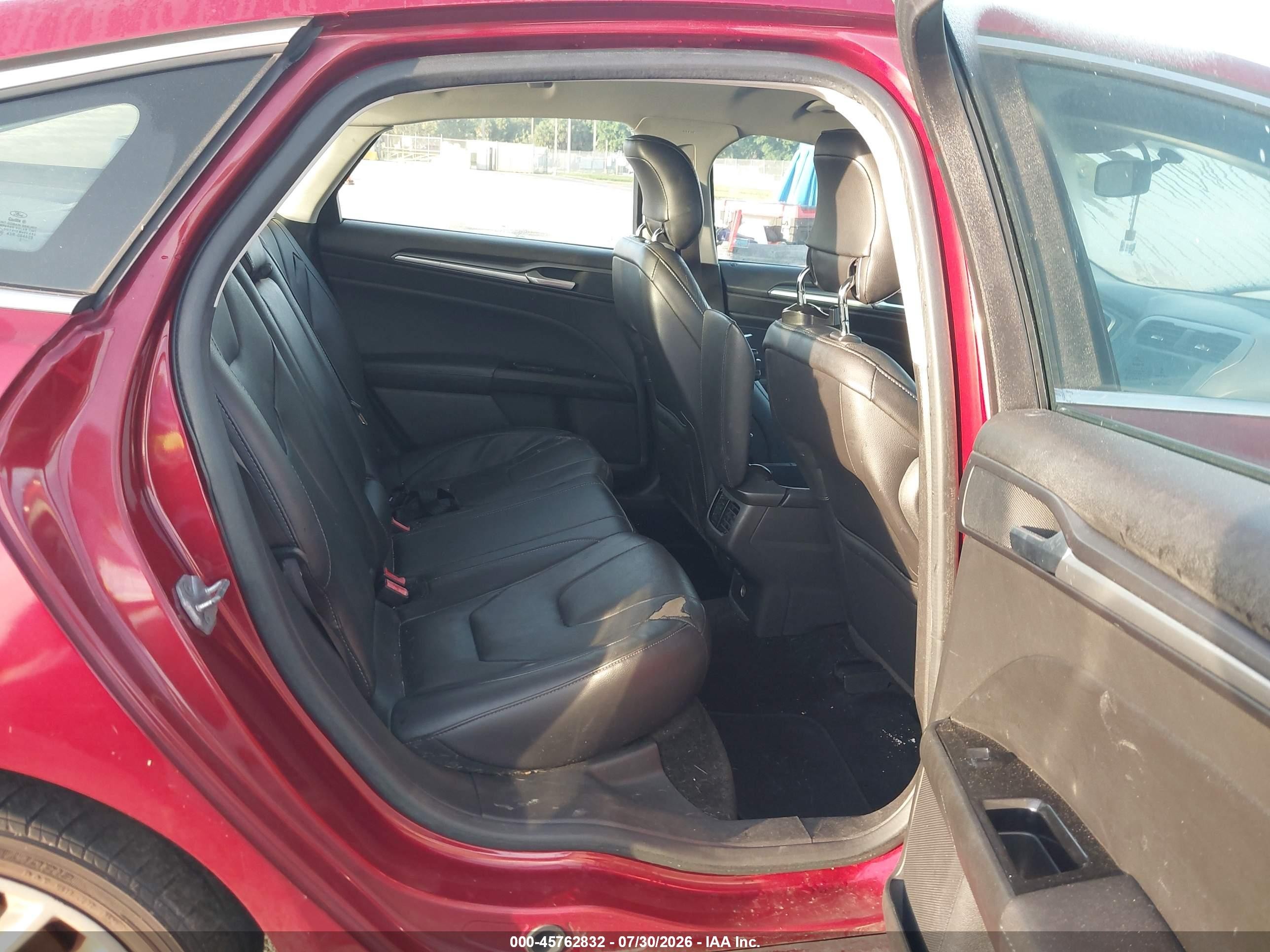 2014 Ford Fusion Titanium Red vin: 3FA6P0K95ER175715