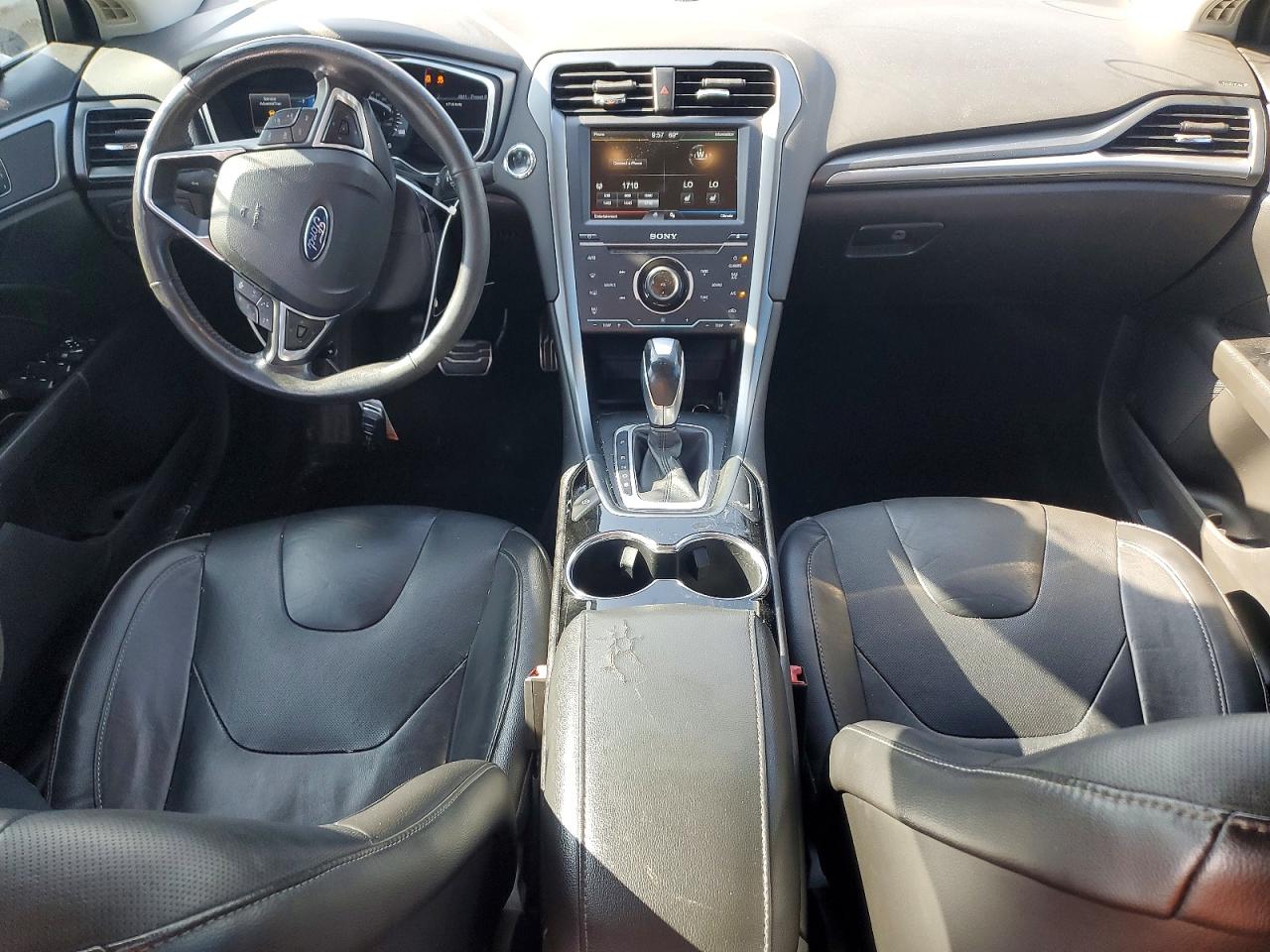 2014 Ford Fusion Titanium Silver vin: 3FA6P0K95ER282652