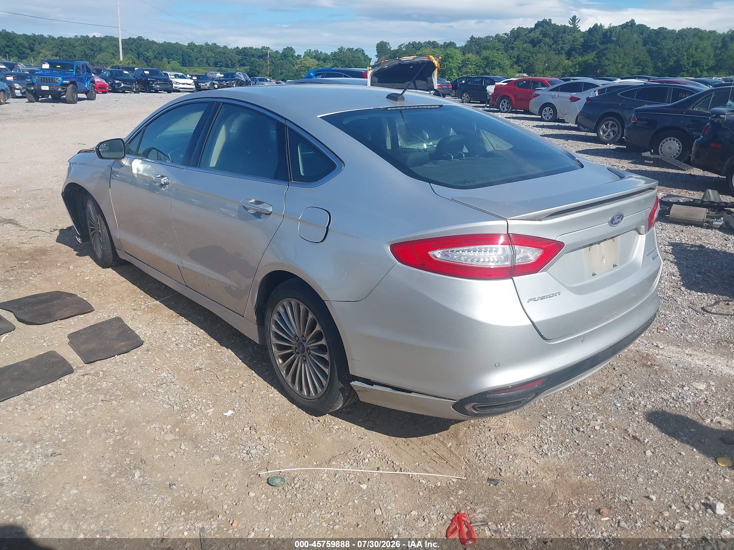 2015 Ford Fusion Titanium Серебряный vin: 3FA6P0K95FR162206