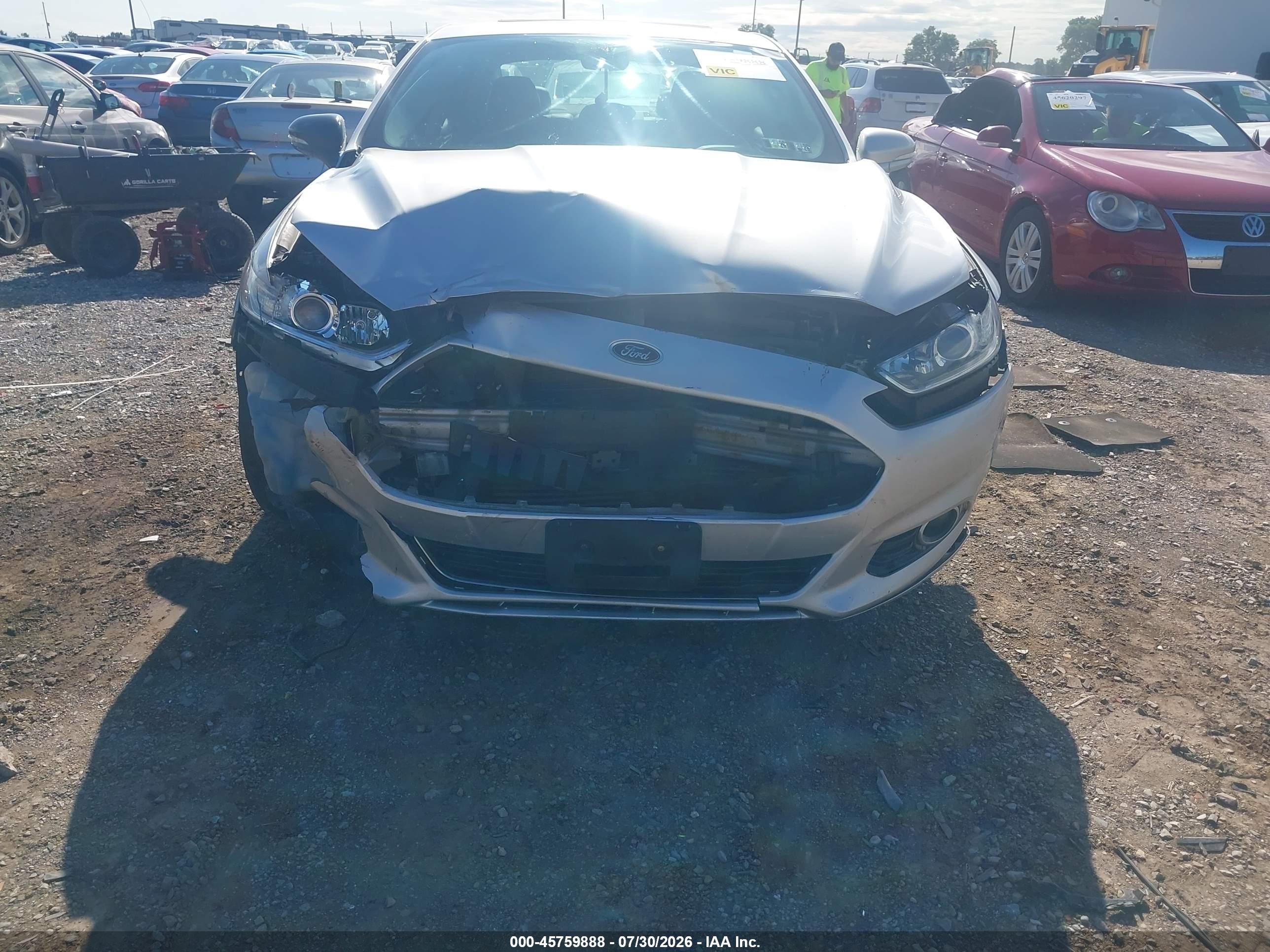 2015 Ford Fusion Titanium Серебряный vin: 3FA6P0K95FR162206