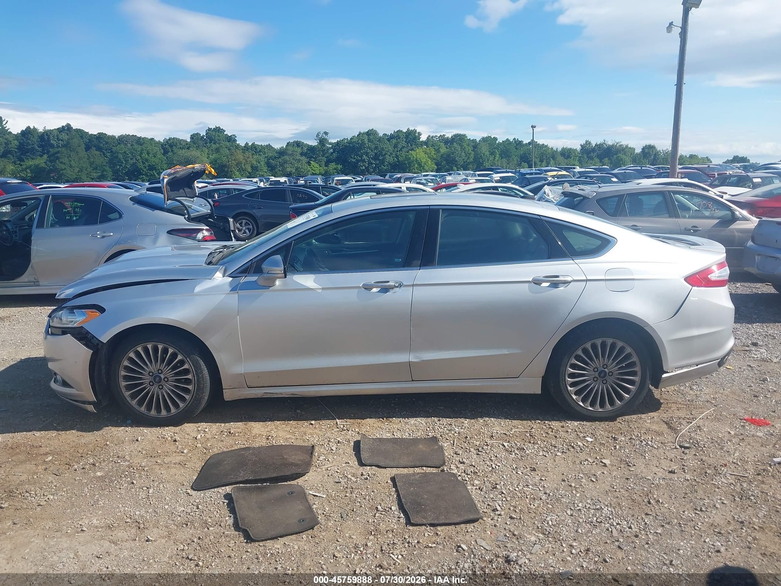 2015 Ford Fusion Titanium Серебряный vin: 3FA6P0K95FR162206