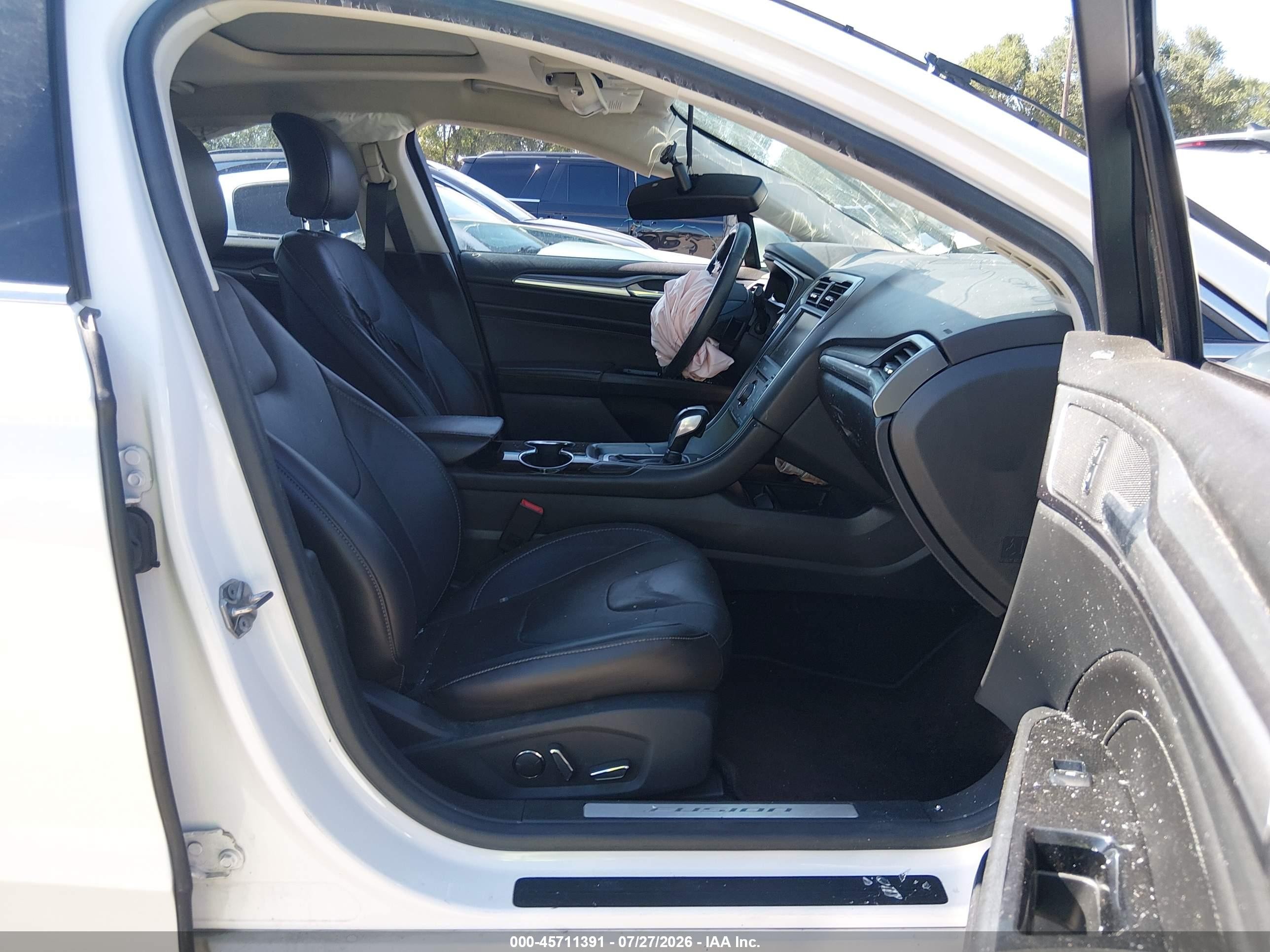 2015 Ford Fusion Titanium White vin: 3FA6P0K95FR213381