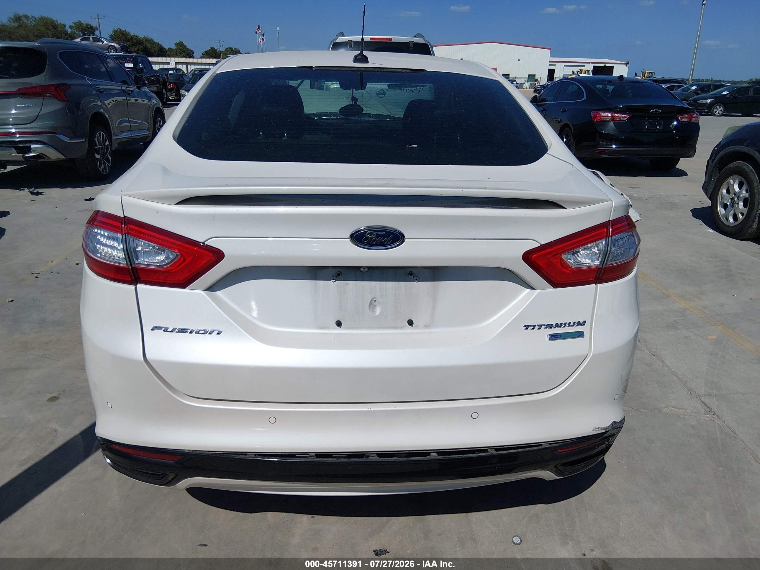 2015 Ford Fusion Titanium White vin: 3FA6P0K95FR213381