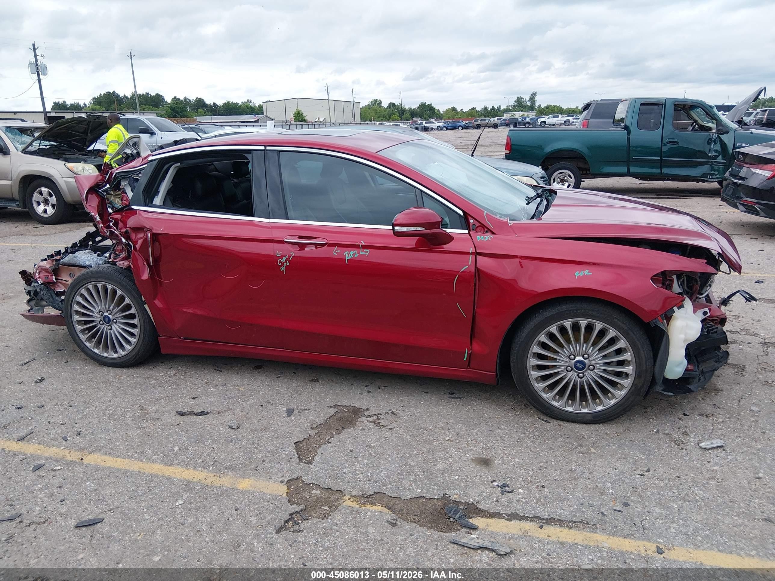 2015 Ford Fusion Titanium Красный vin: 3FA6P0K95FR279204