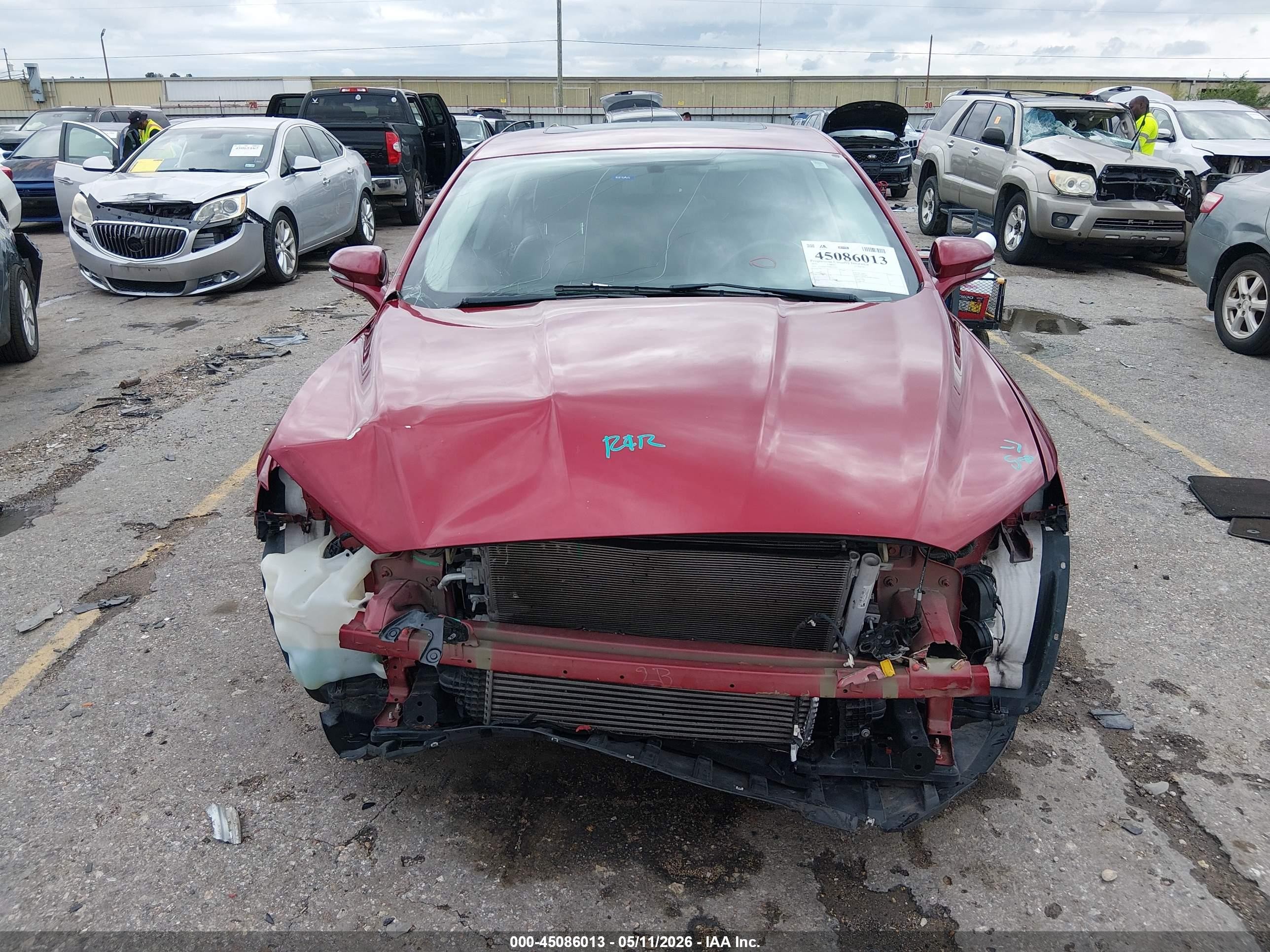 2015 Ford Fusion Titanium Красный vin: 3FA6P0K95FR279204