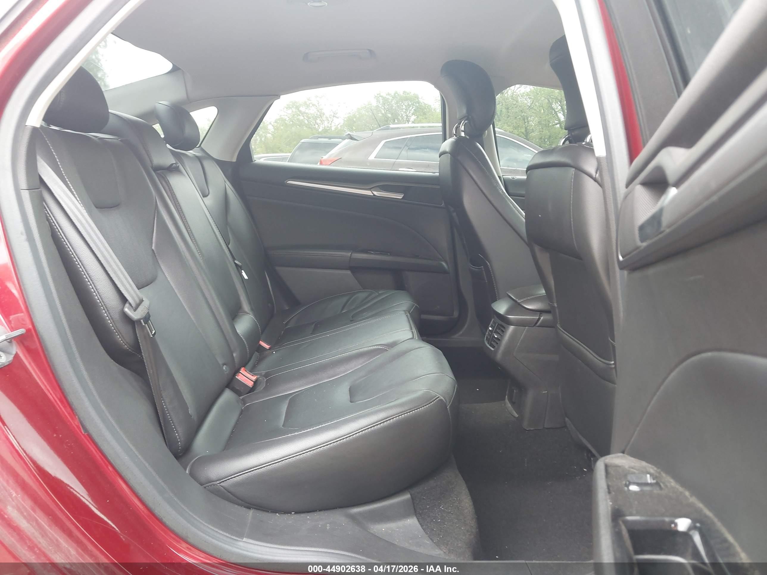 2013 Ford Fusion Titanium Red vin: 3FA6P0K96DR124139