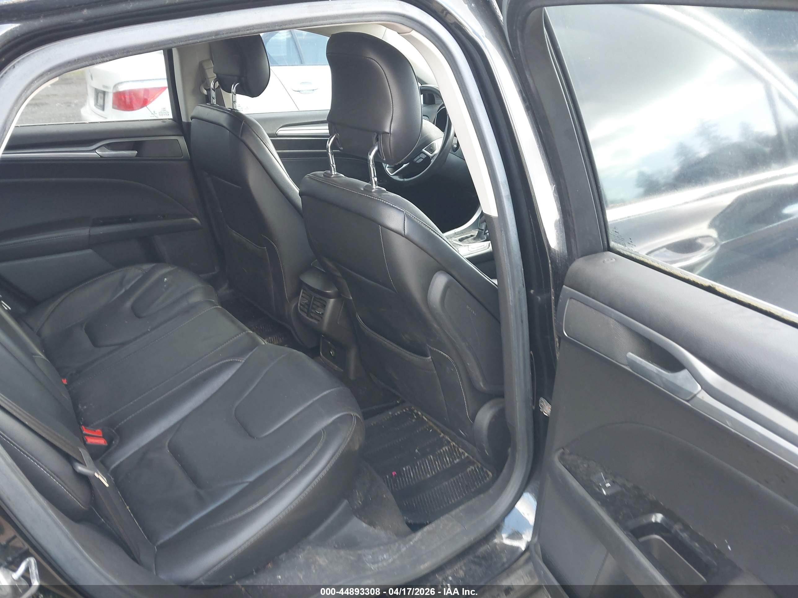 2013 Ford Fusion Titanium Черный vin: 3FA6P0K96DR128885