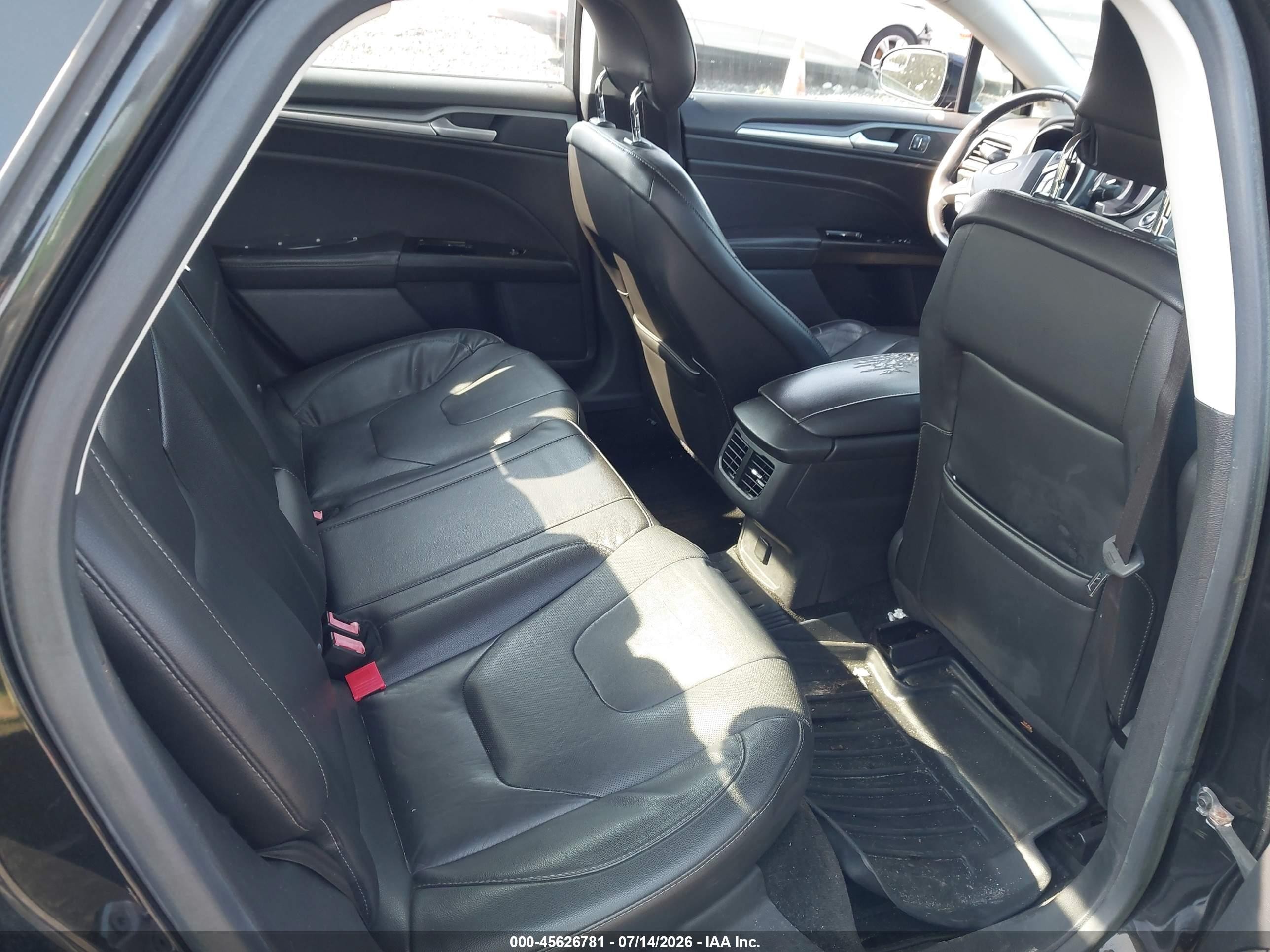 2013 Ford Fusion Titanium Black vin: 3FA6P0K96DR196961