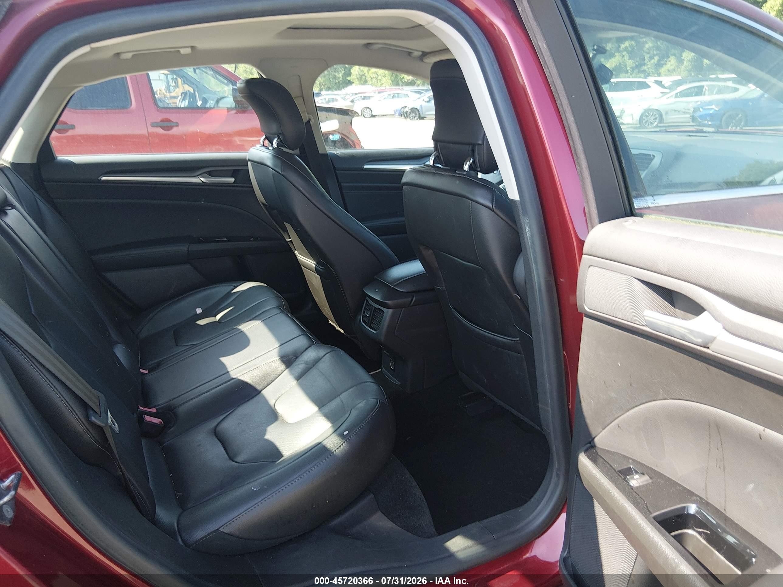 2013 Ford Fusion Titanium Red vin: 3FA6P0K96DR335115
