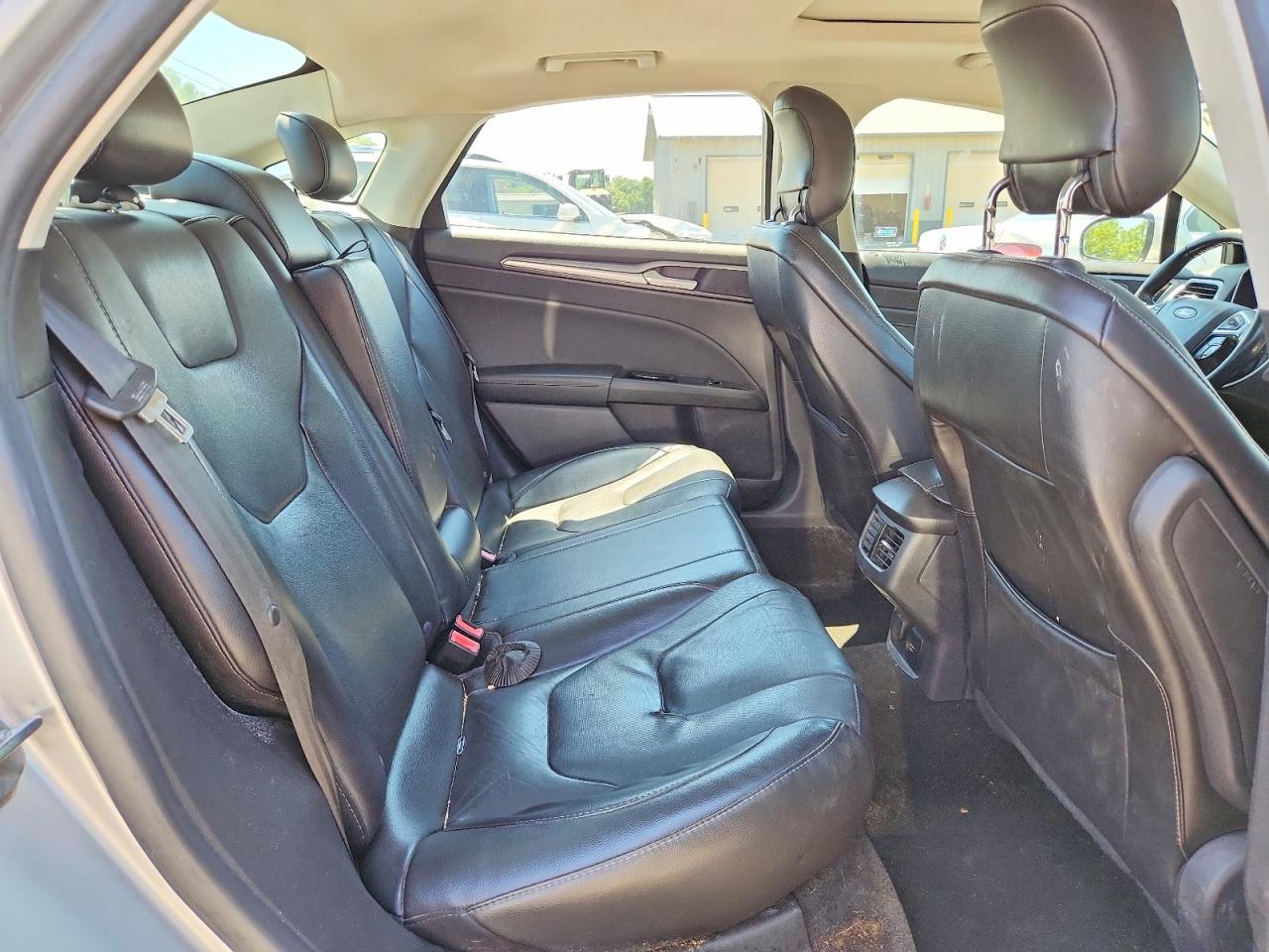 2013 Ford Fusion Titanium Silver vin: 3FA6P0K96DR374898