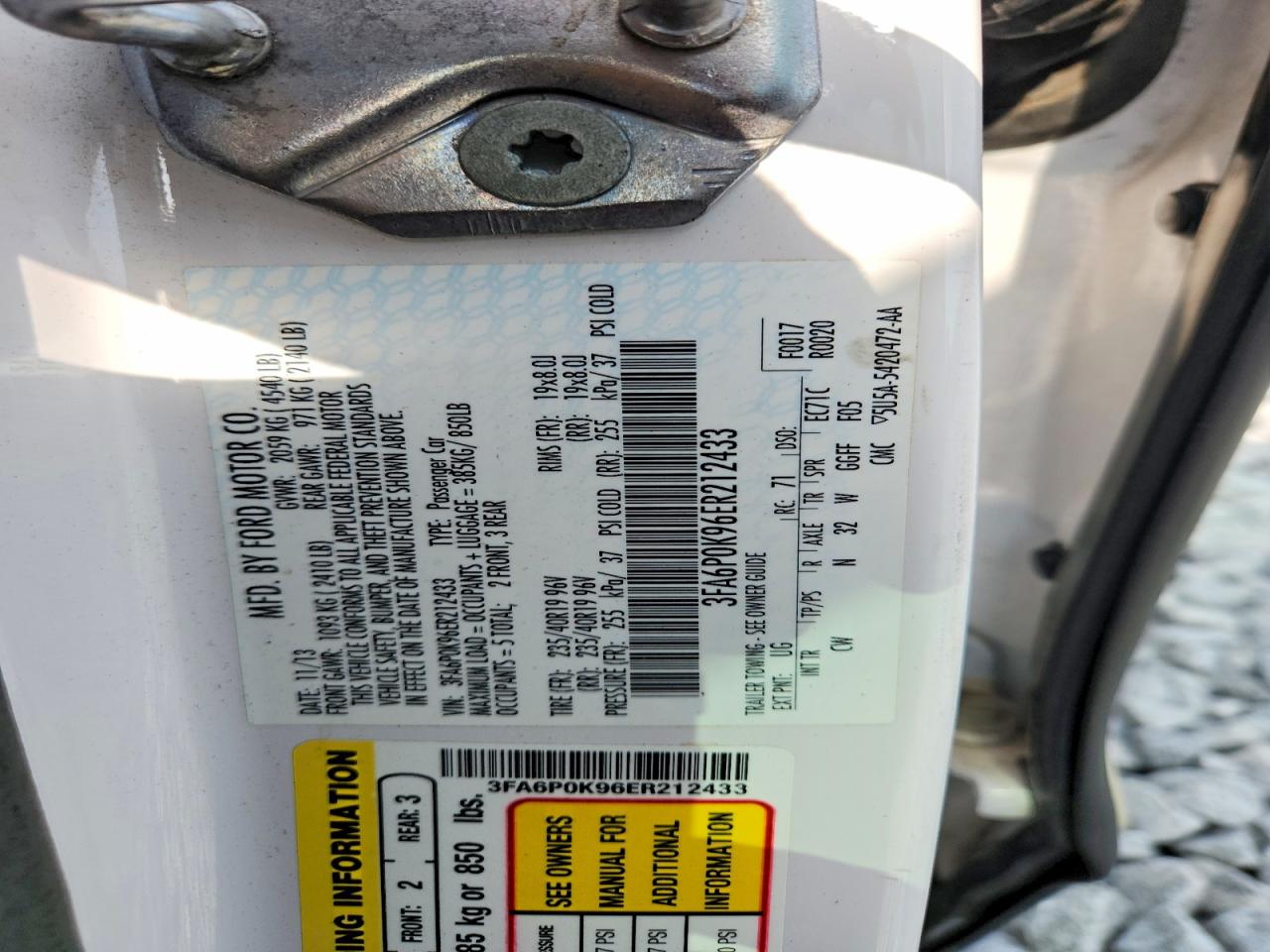 2014 Ford Fusion Titanium White vin: 3FA6P0K96ER212433