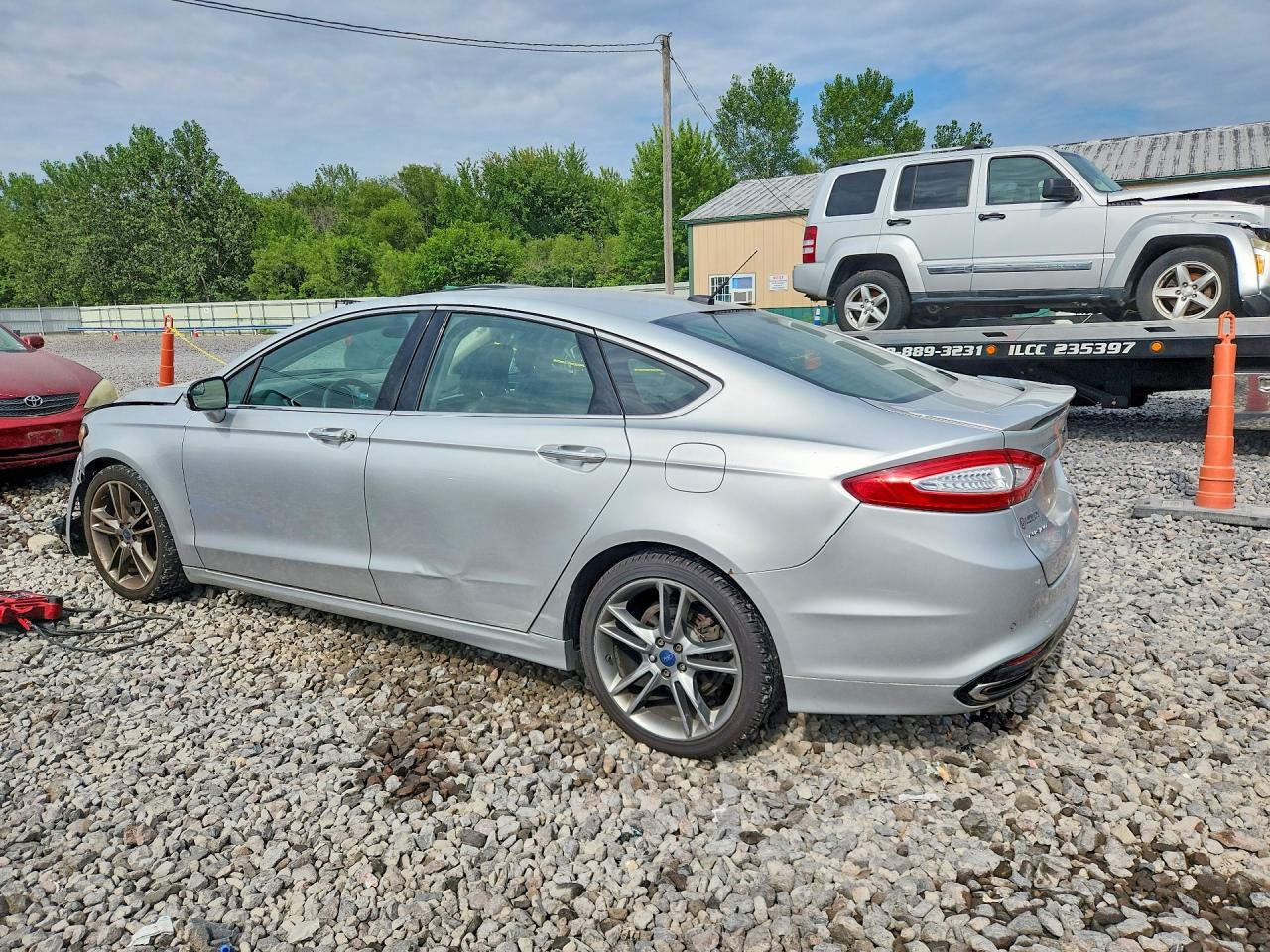 2014 Ford Fusion Titanium Silver vin: 3FA6P0K96ER218670
