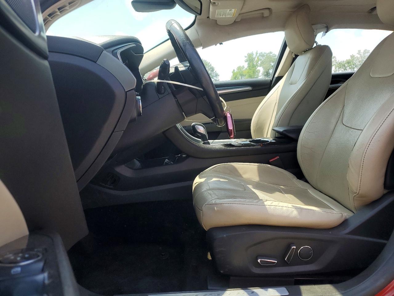 2014 Ford Fusion Titanium Red vin: 3FA6P0K96ER239339