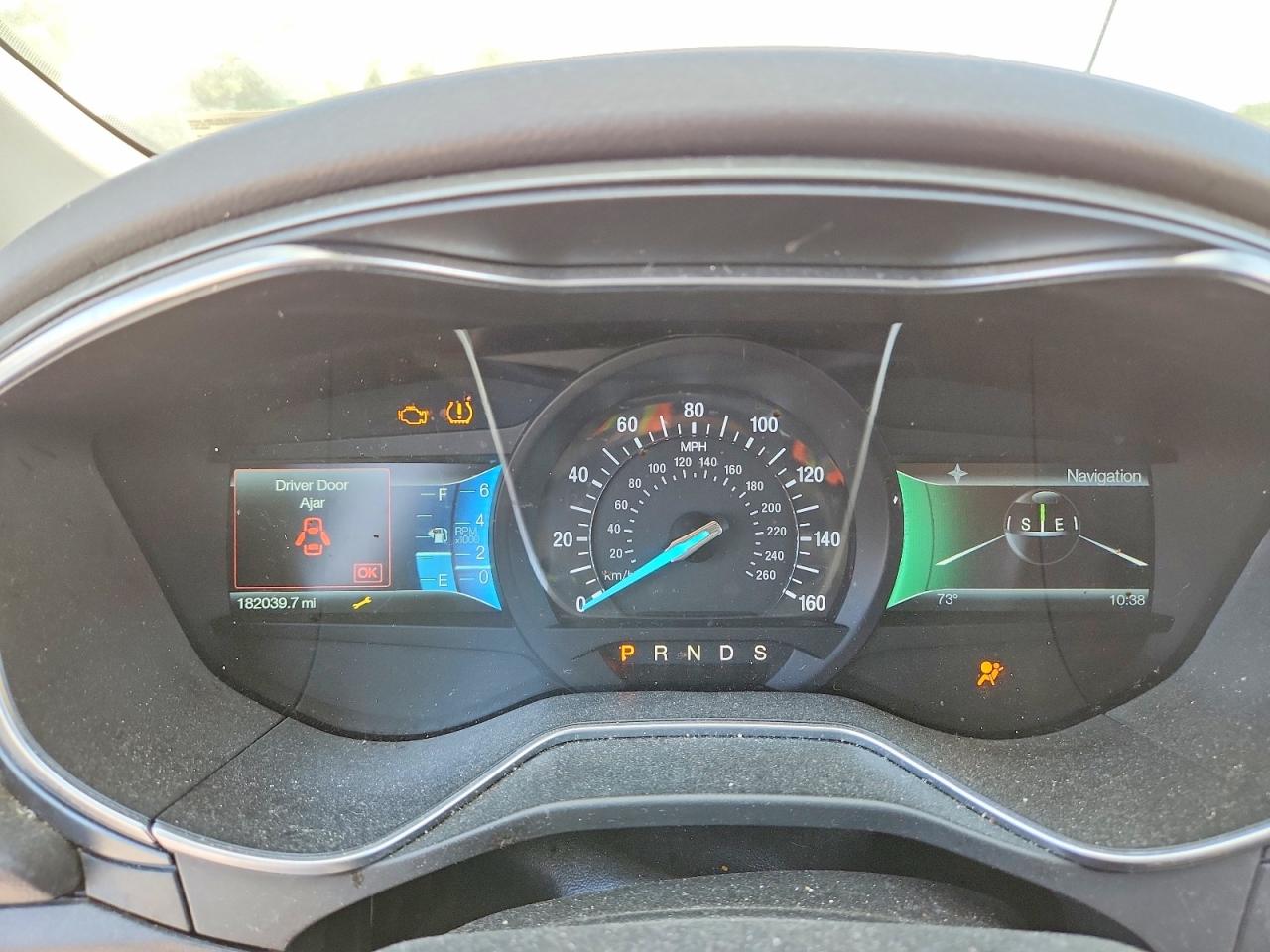 2014 Ford Fusion Titanium Белый vin: 3FA6P0K96ER327114