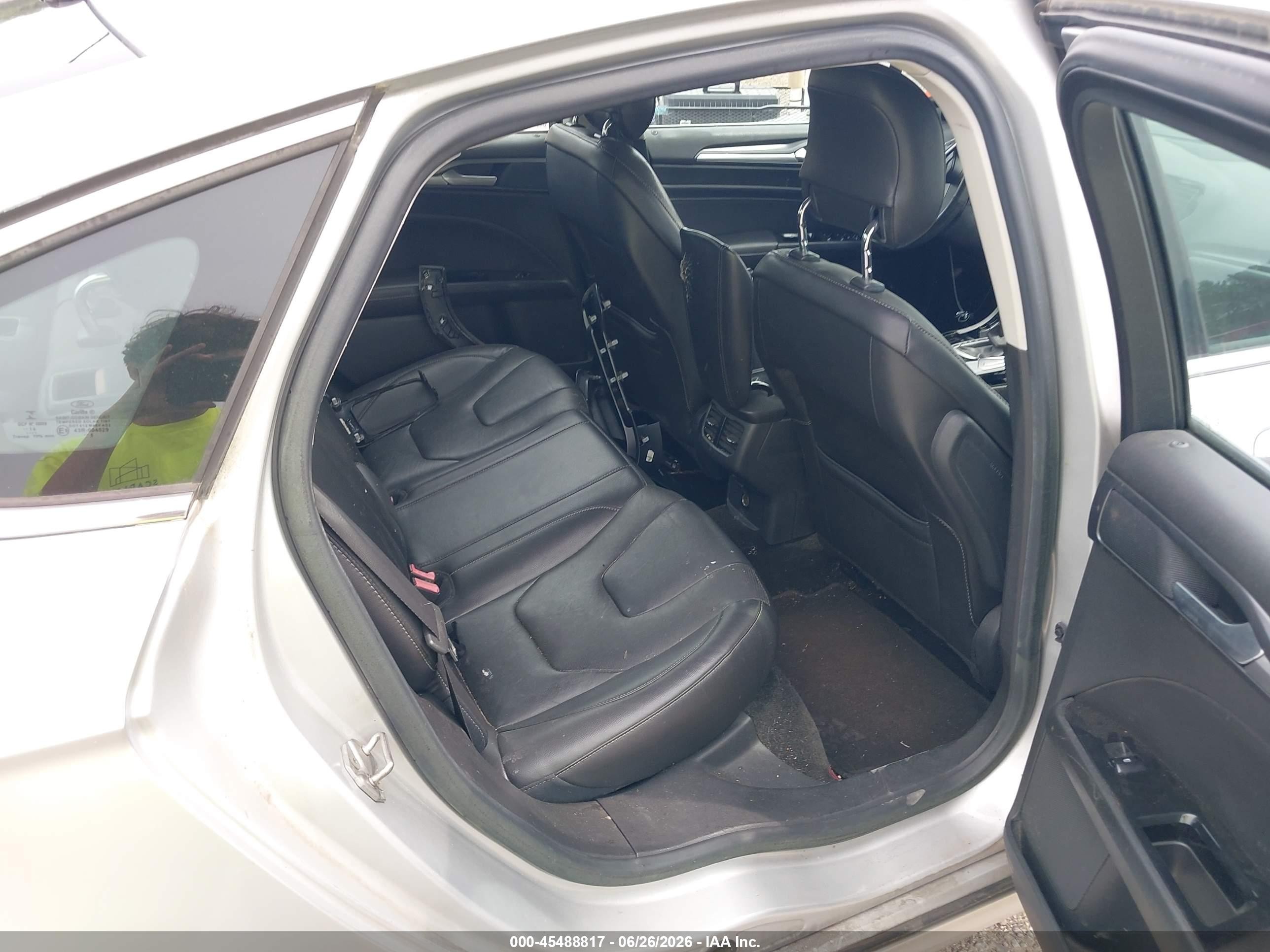 2014 Ford Fusion Titanium Silver vin: 3FA6P0K96ER382162