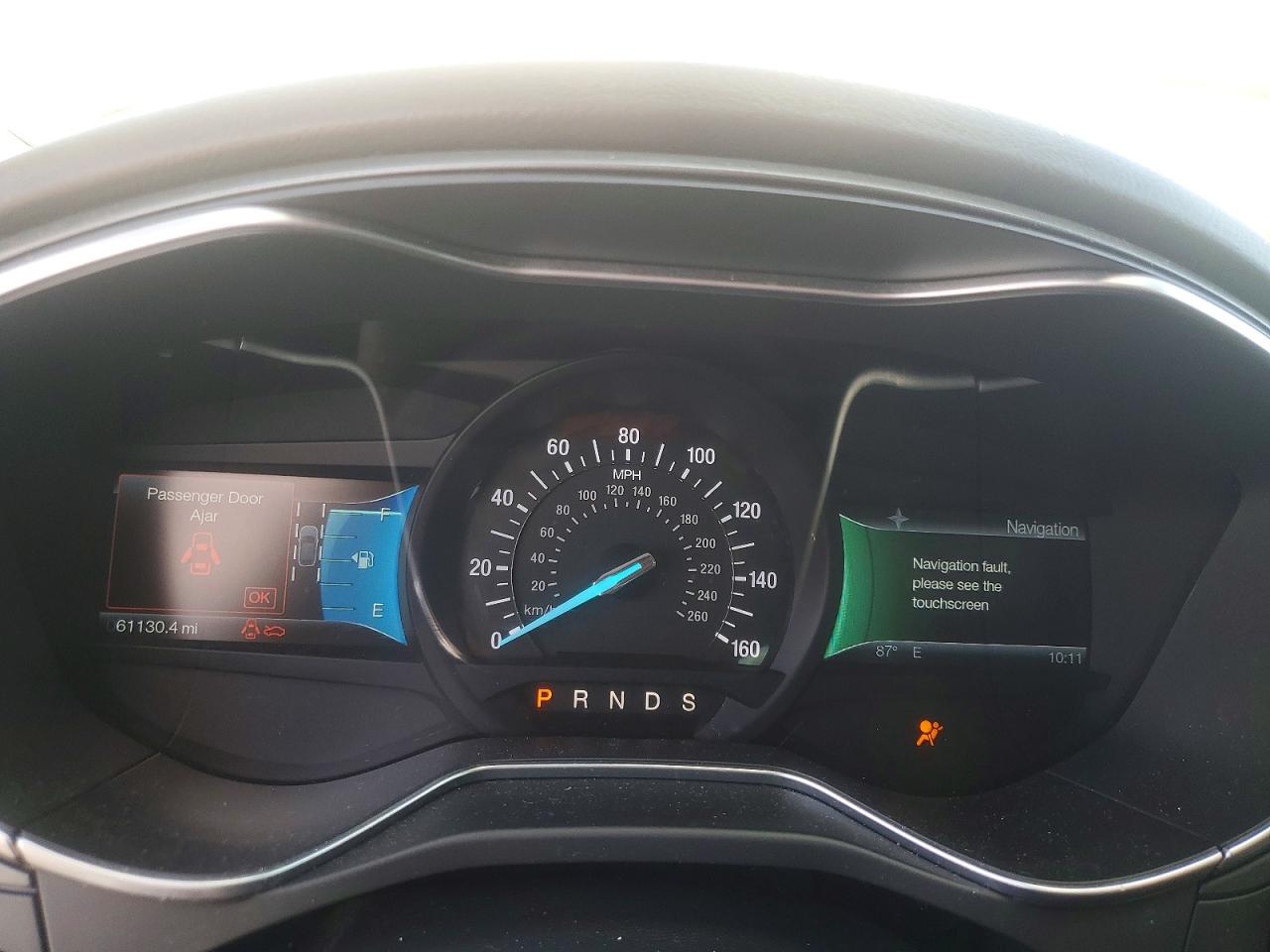 2014 Ford Fusion Titanium Белый vin: 3FA6P0K96ER387488