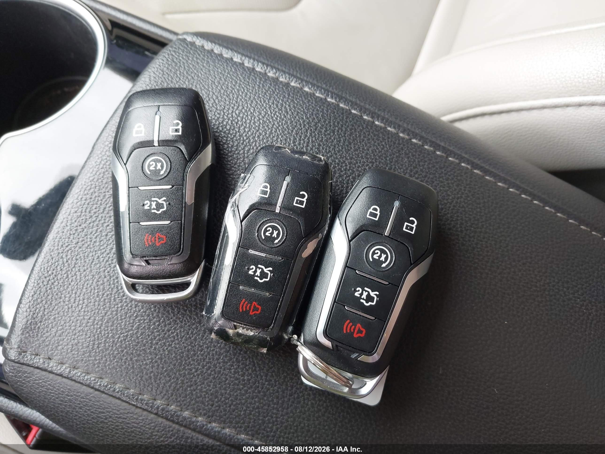2014 Ford Fusion Titanium Белый vin: 3FA6P0K96ER390147