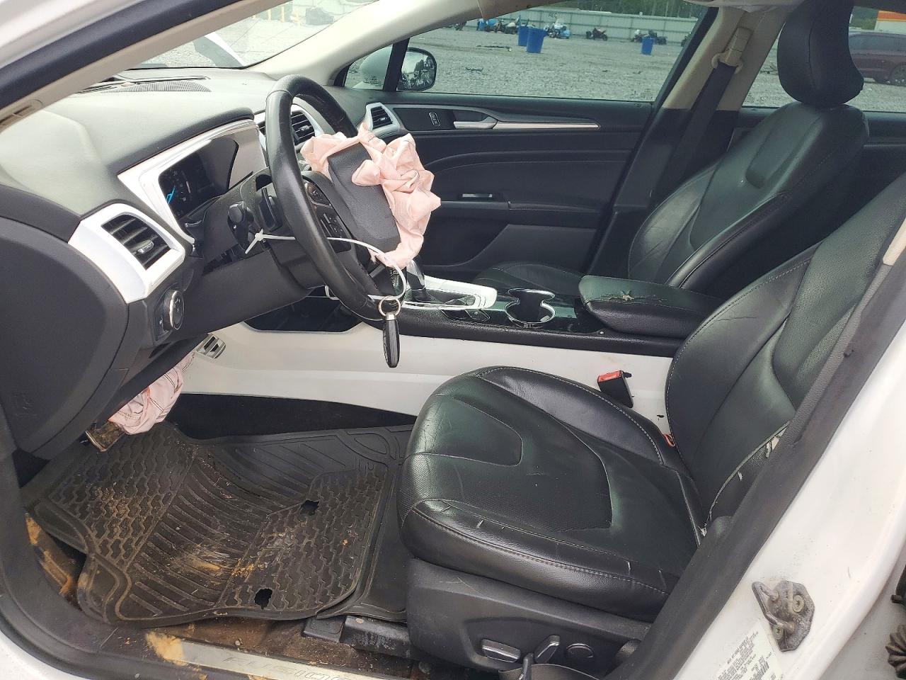 2015 Ford Fusion Titanium White vin: 3FA6P0K96FR196218