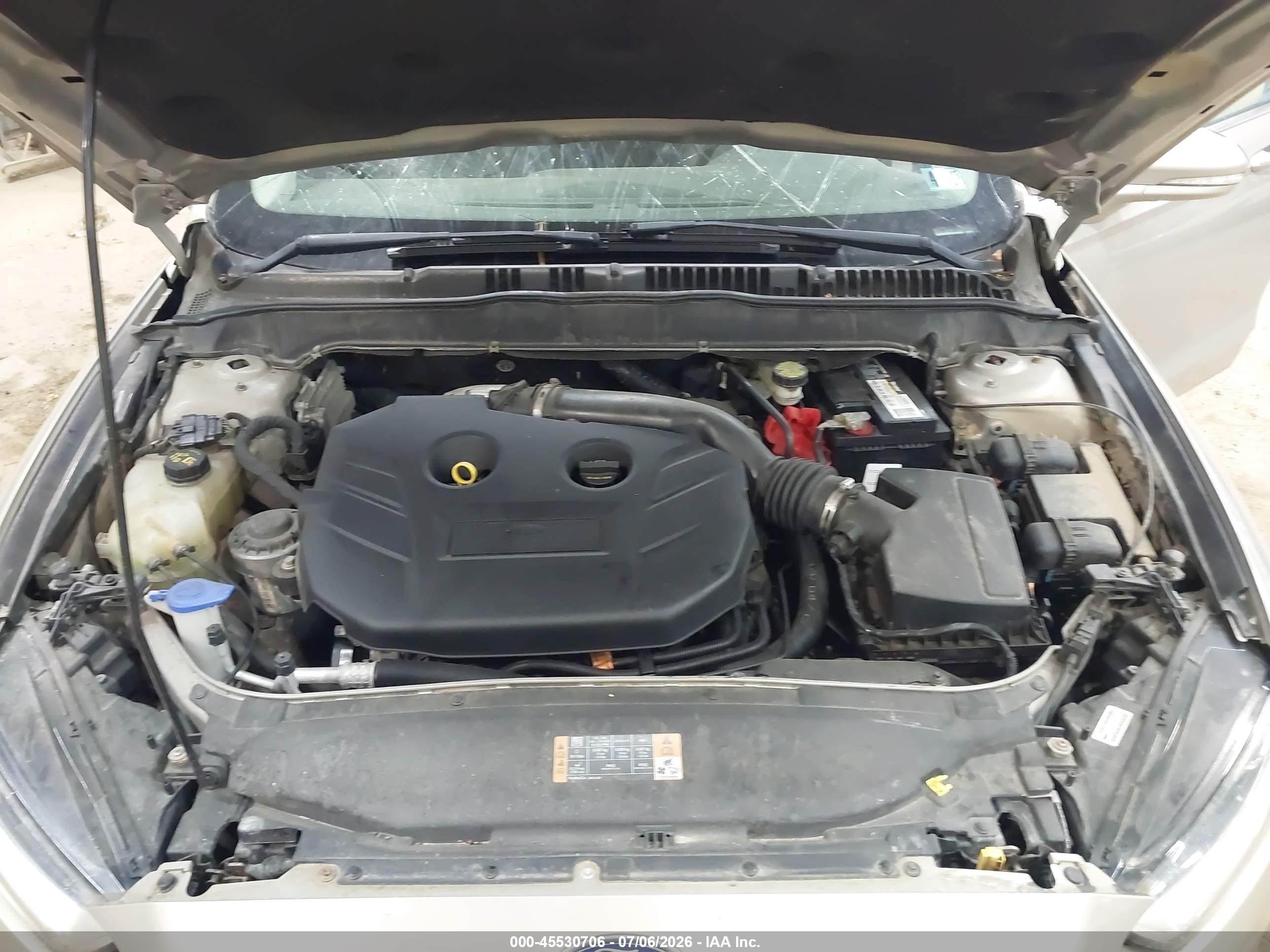 2015 Ford Fusion Titanium Gold vin: 3FA6P0K96FR204060