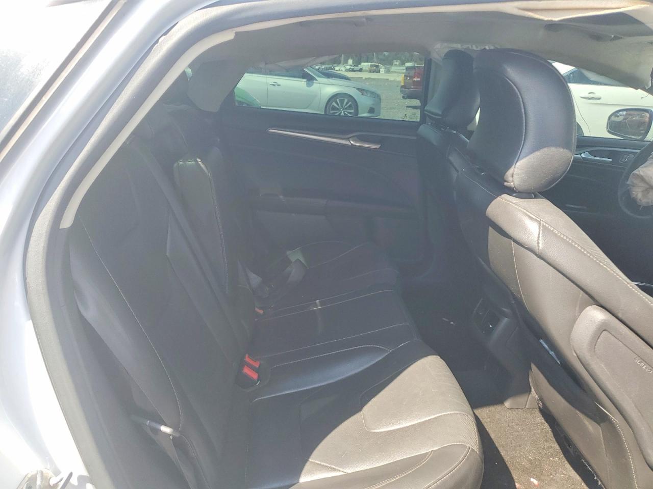 2015 Ford Fusion Titanium White vin: 3FA6P0K96FR238743