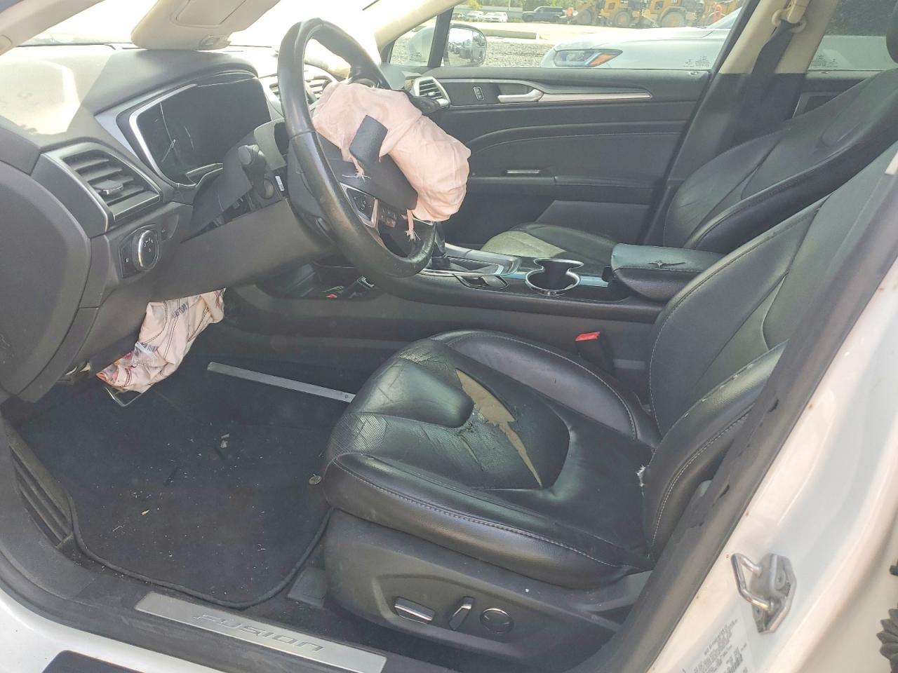 2015 Ford Fusion Titanium White vin: 3FA6P0K96FR238743