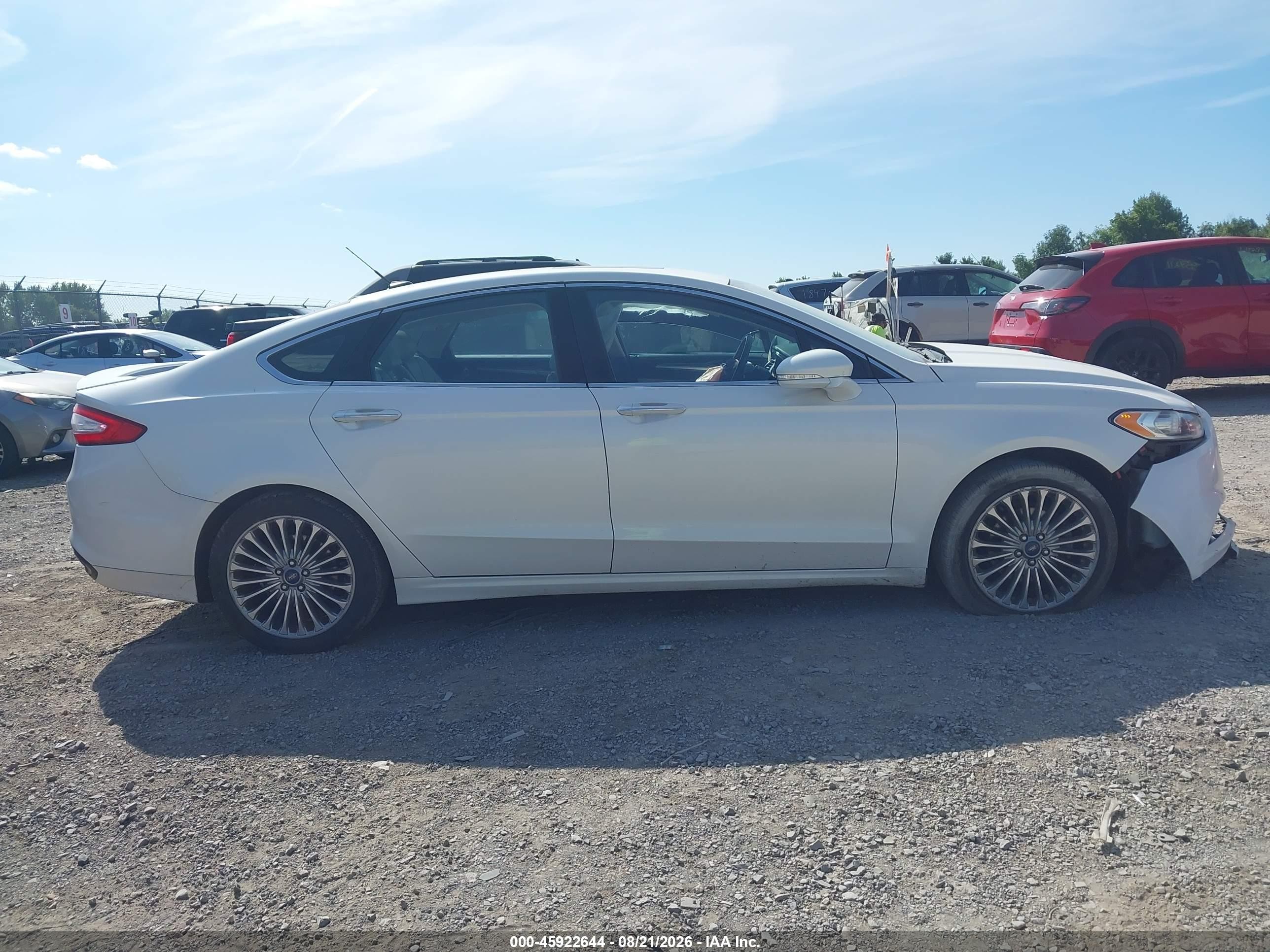 2015 Ford Fusion Titanium White vin: 3FA6P0K96FR307303