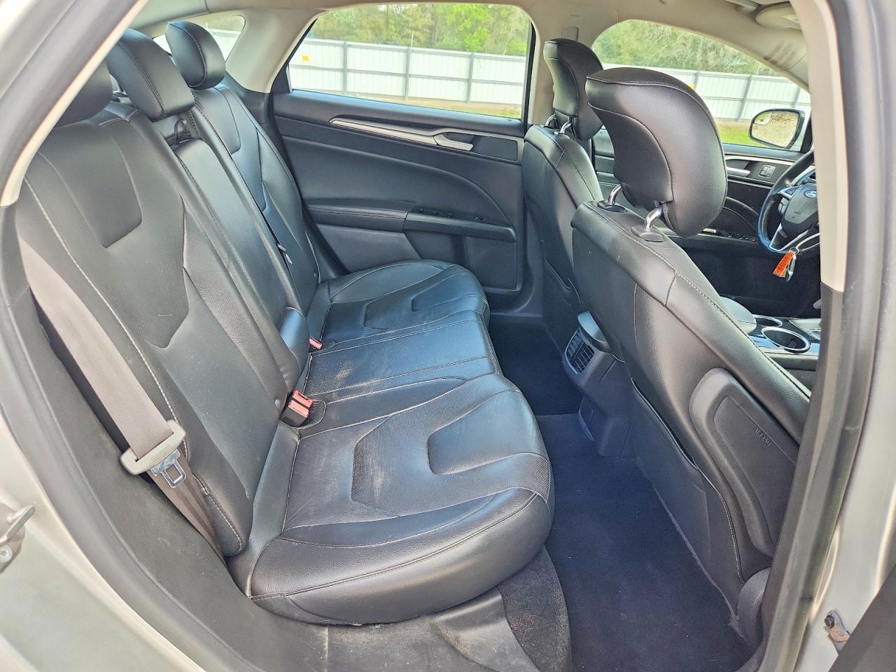 2014 Ford Fusion Titanium Silver vin: 3FA6P0K97ER145115