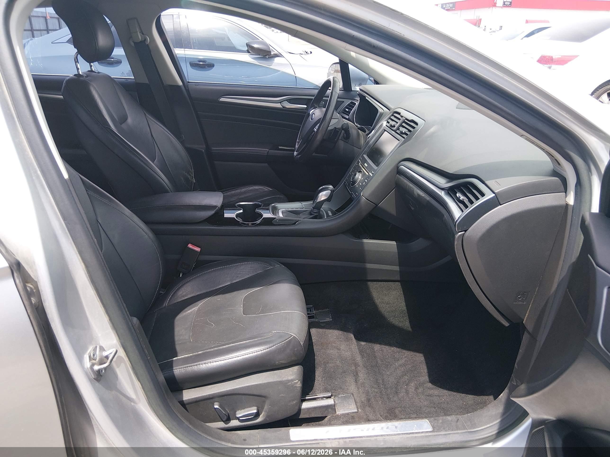 2014 Ford Fusion Titanium Silver vin: 3FA6P0K97ER270809