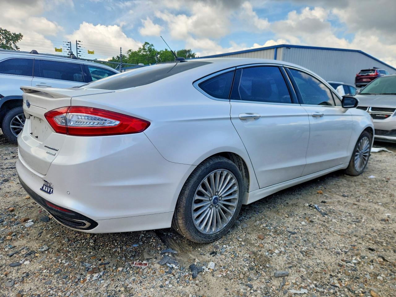 2015 Ford Fusion Titanium White vin: 3FA6P0K97FR114657