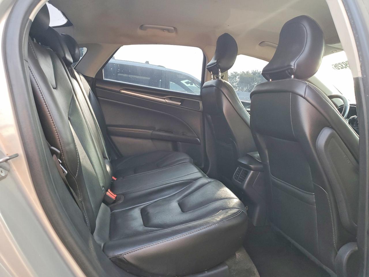 2015 Ford Fusion Titanium Бежевый vin: 3FA6P0K97FR282332