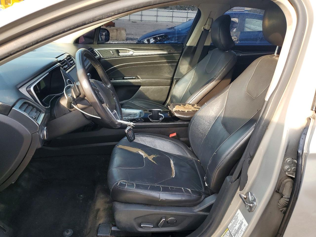 2015 Ford Fusion Titanium Бежевый vin: 3FA6P0K97FR282332
