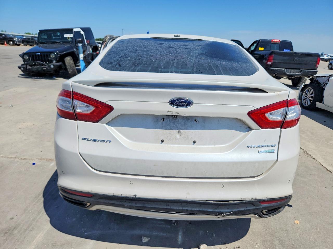 2016 Ford Fusion Titanium White vin: 3FA6P0K97GR327254