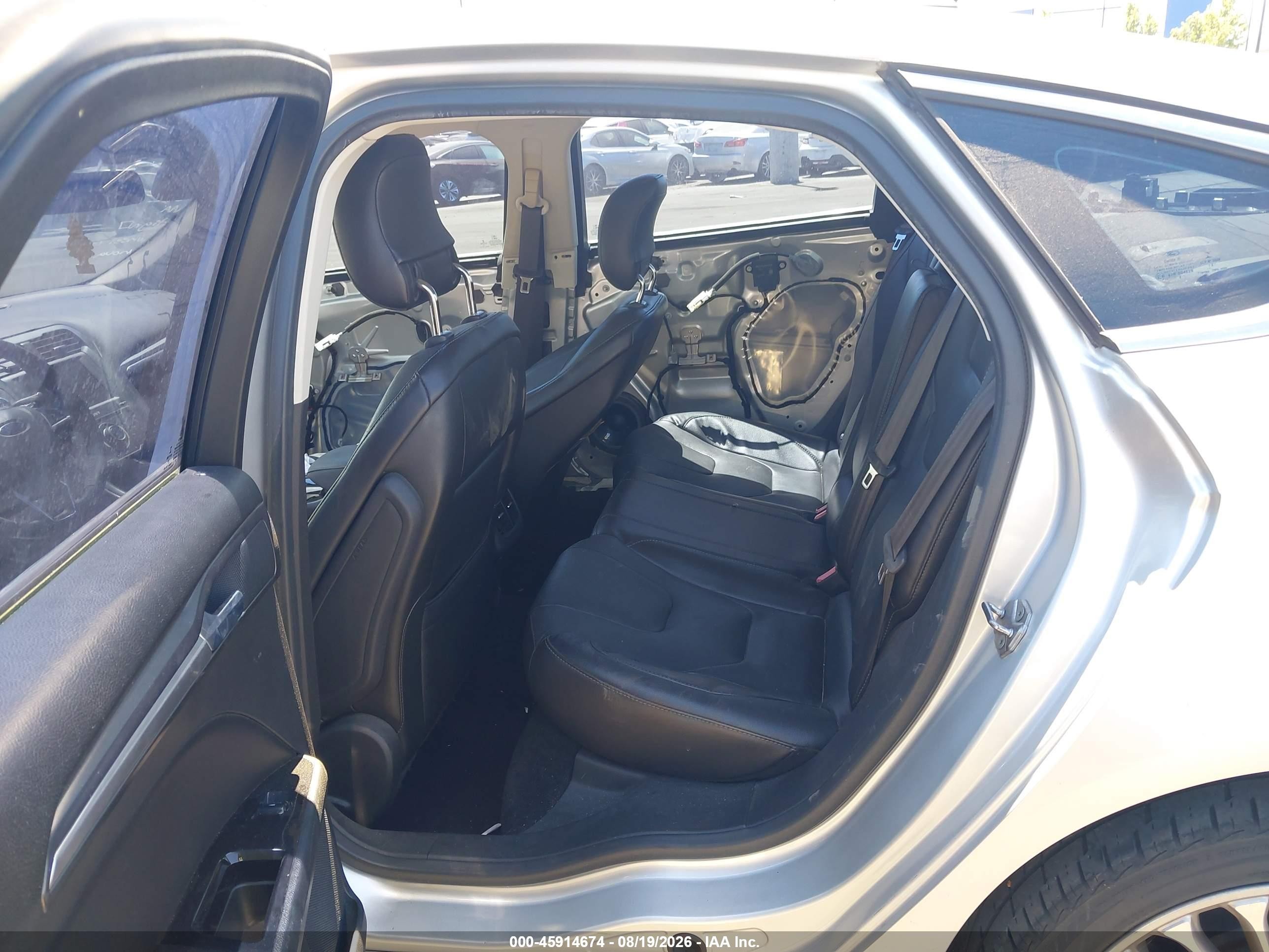 2013 Ford Fusion Titanium Silver vin: 3FA6P0K98DR223383