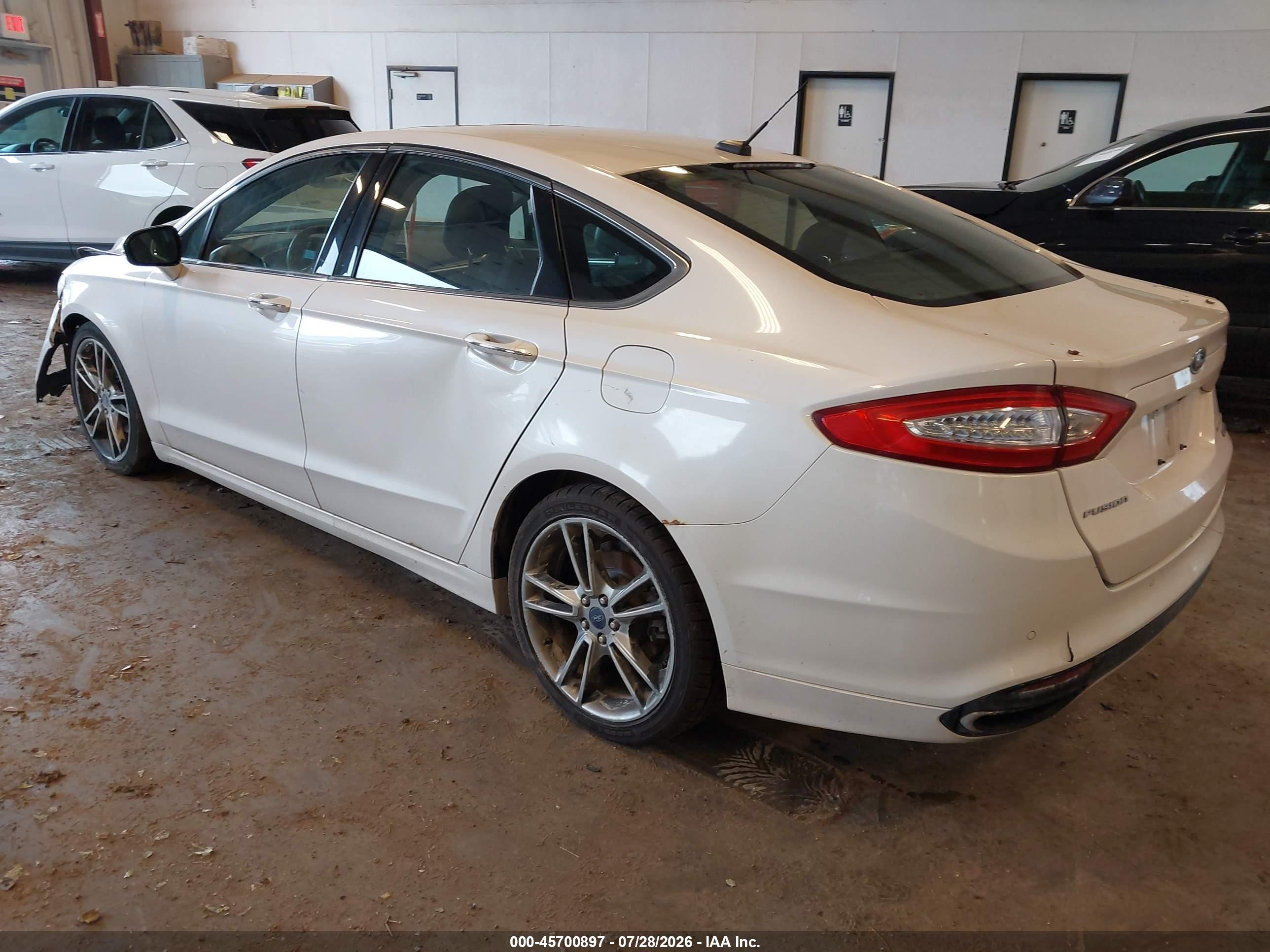 2013 Ford Fusion Titanium Белый vin: 3FA6P0K98DR322298
