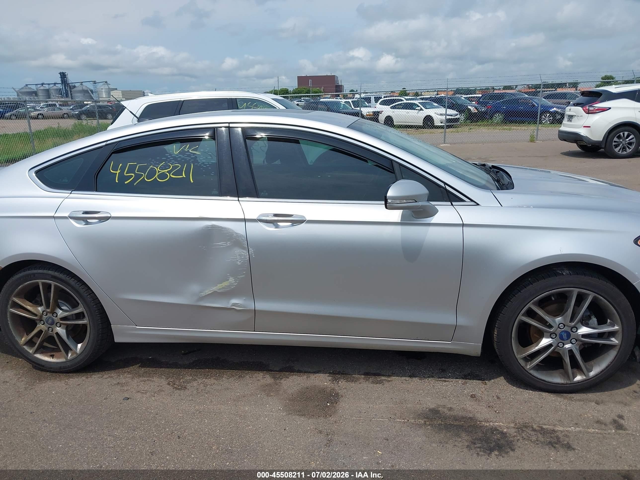 2014 Ford Fusion Titanium Серебряный vin: 3FA6P0K98ER121972