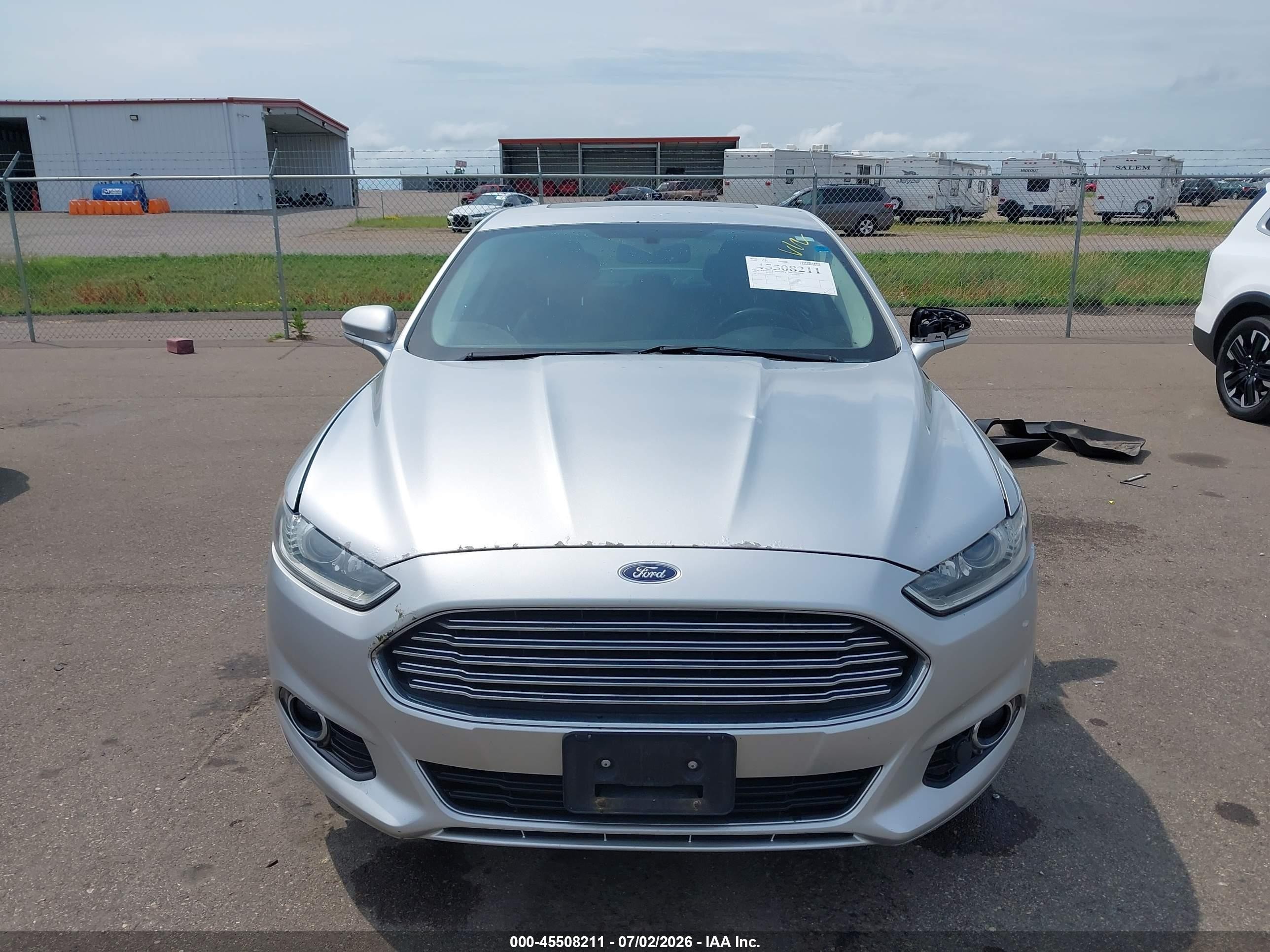 2014 Ford Fusion Titanium Серебряный vin: 3FA6P0K98ER121972