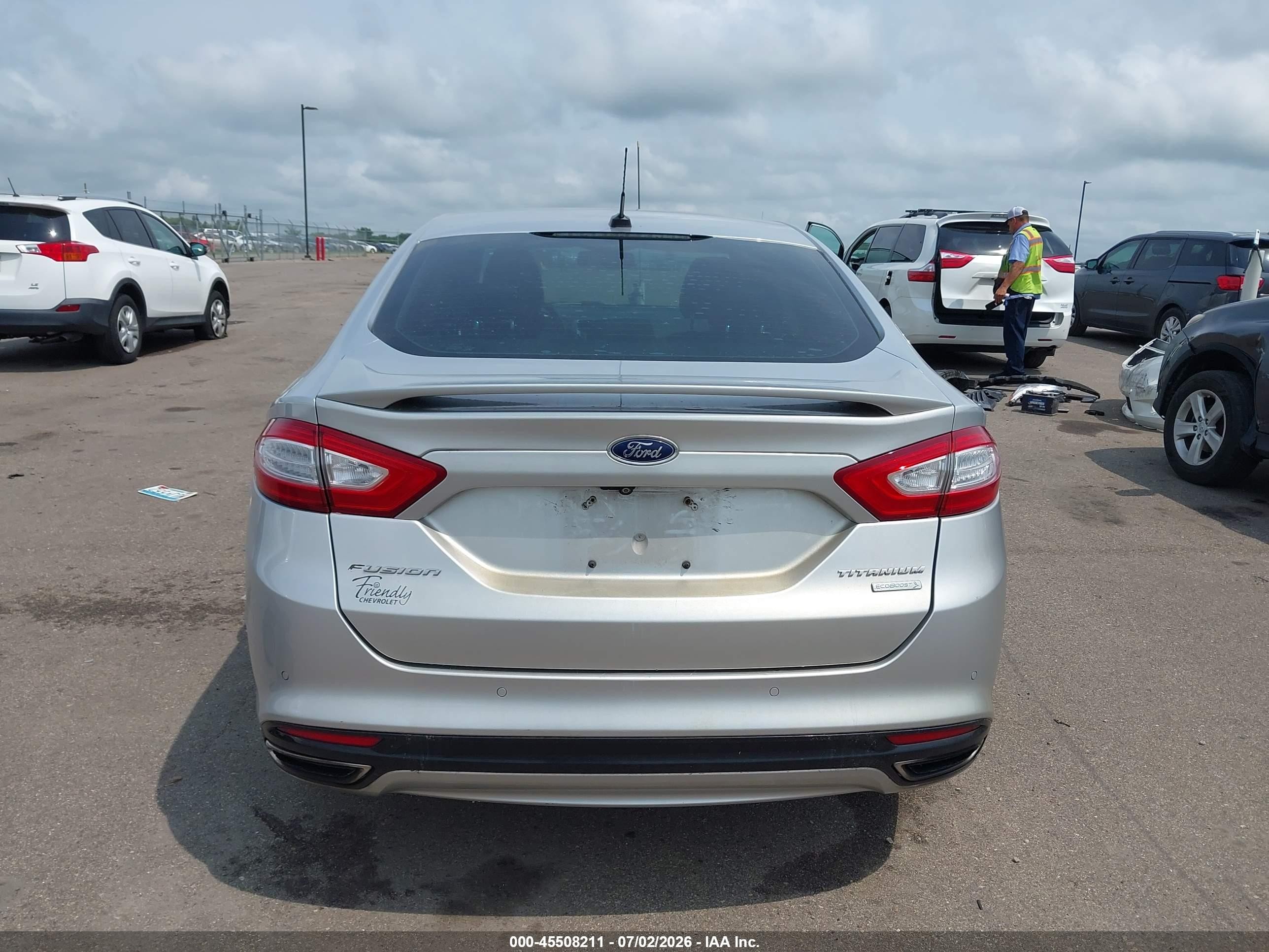 2014 Ford Fusion Titanium Серебряный vin: 3FA6P0K98ER121972