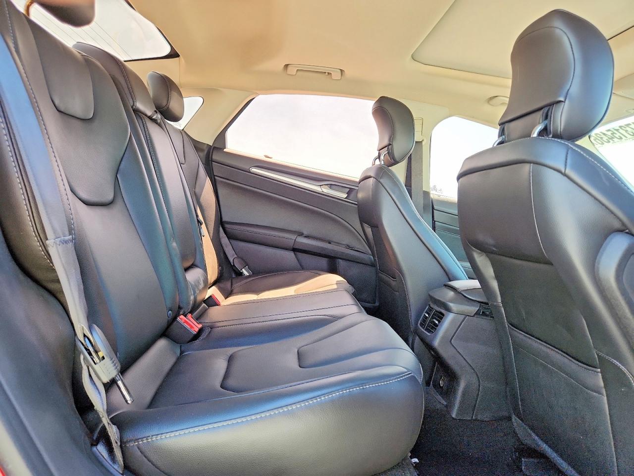 2014 Ford Fusion Titanium Red vin: 3FA6P0K98ER201580
