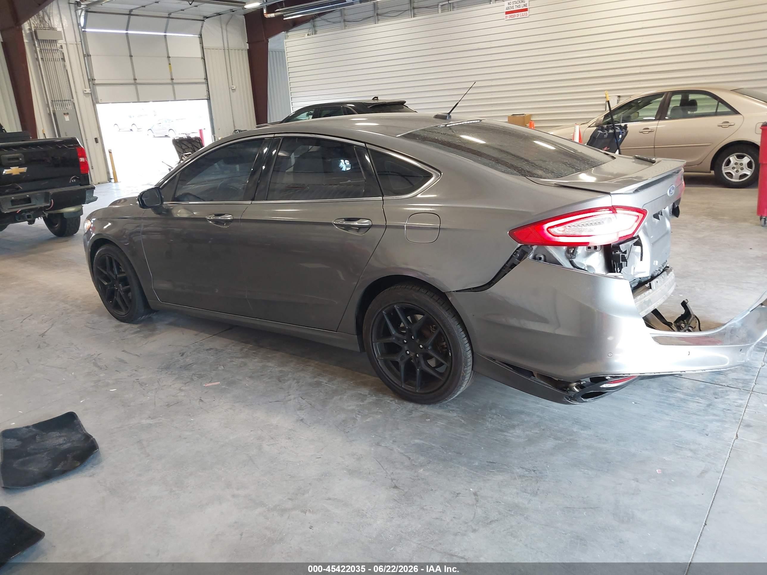 2014 Ford Fusion Titanium Серый vin: 3FA6P0K98ER311447