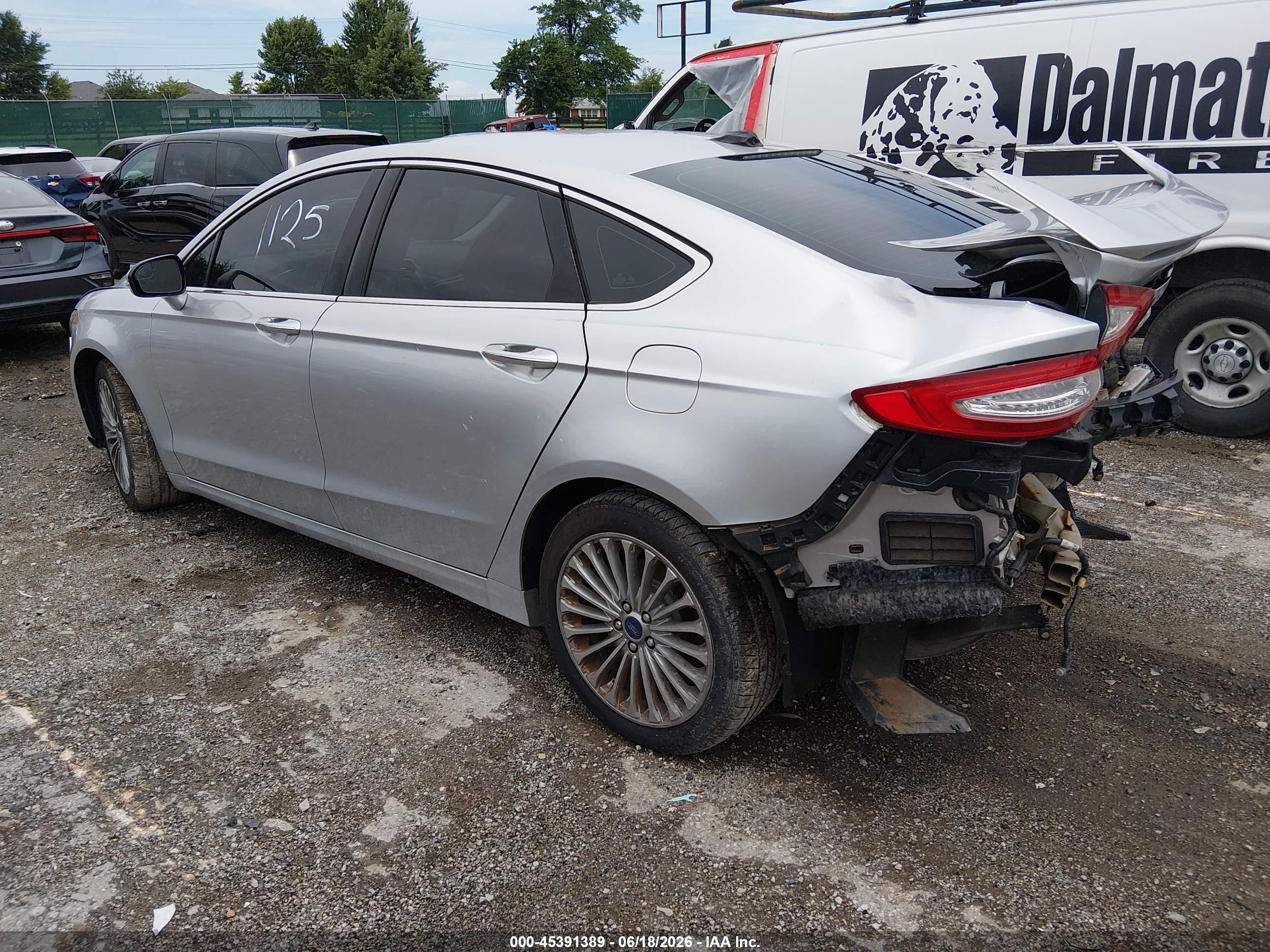 2015 Ford Fusion Titanium Серебряный vin: 3FA6P0K98FR152897