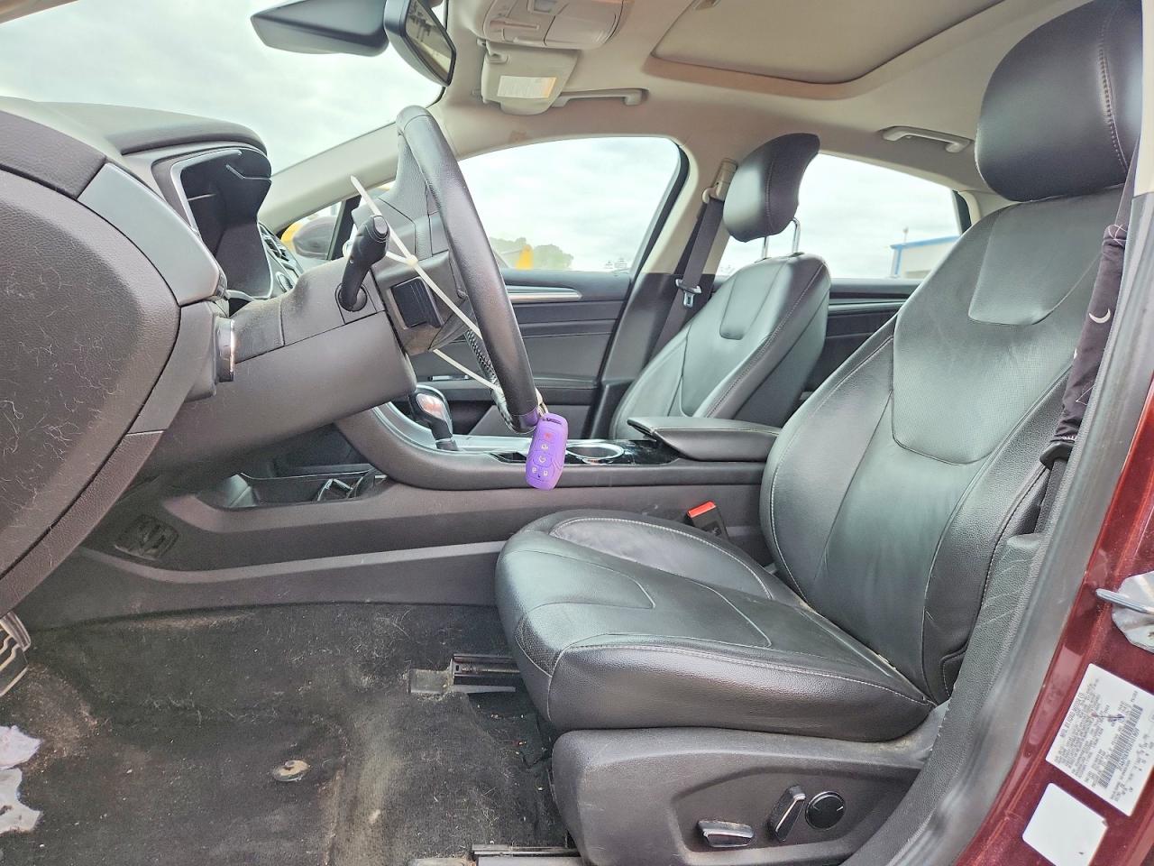 2013 Ford Fusion Titanium Burgundy vin: 3FA6P0K99DR101809