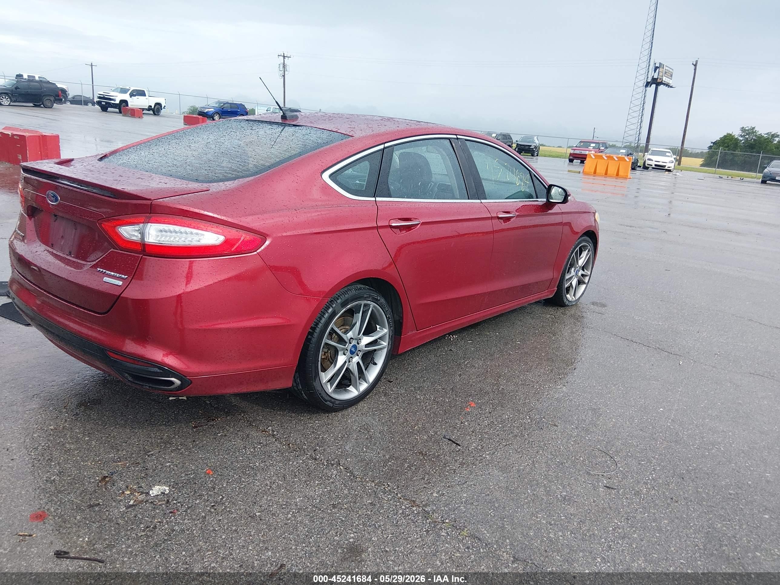 2013 Ford Fusion Titanium Red vin: 3FA6P0K99DR108095